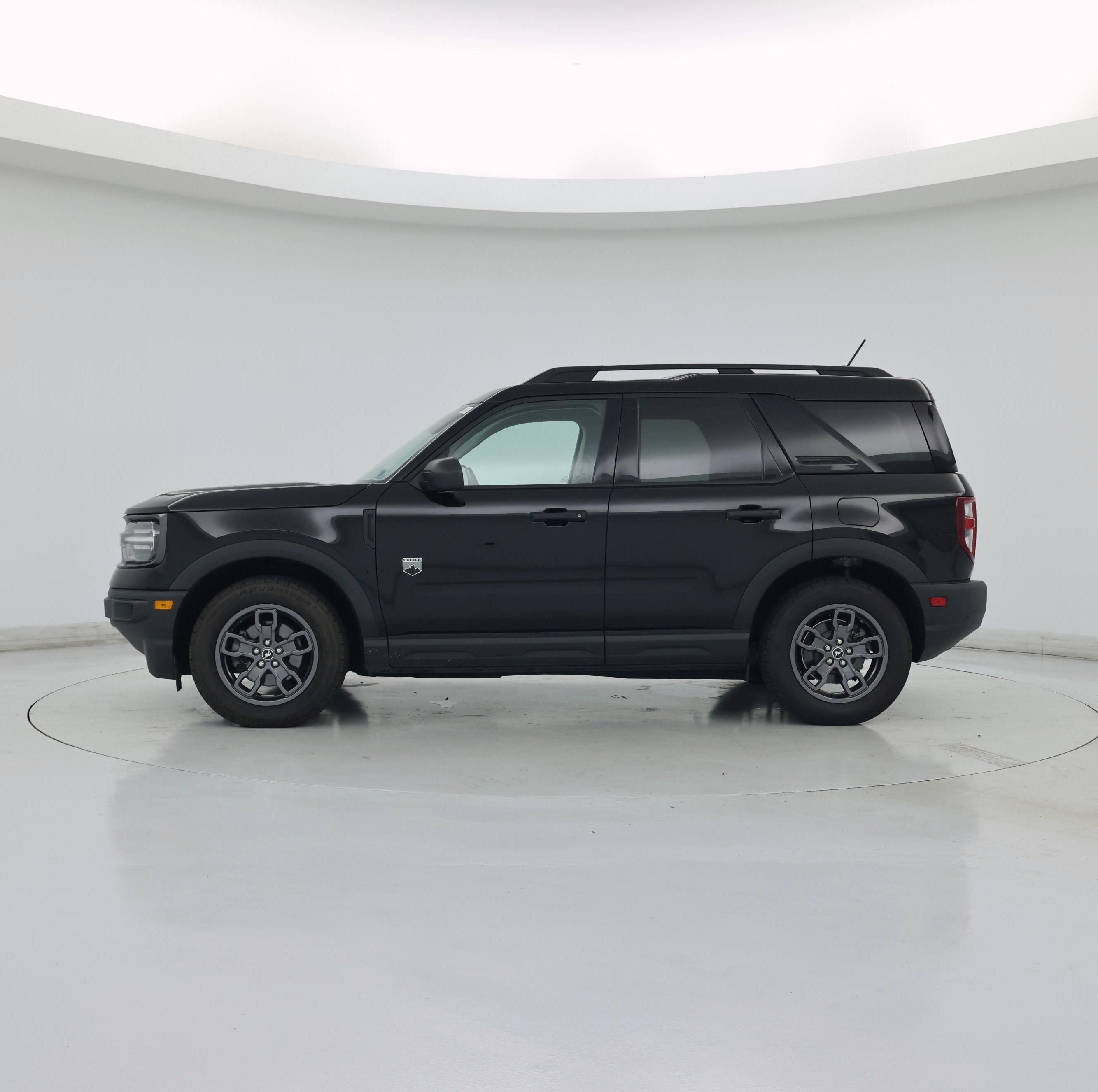 Thumbnail: 2021 Ford Bronco Sport - 3