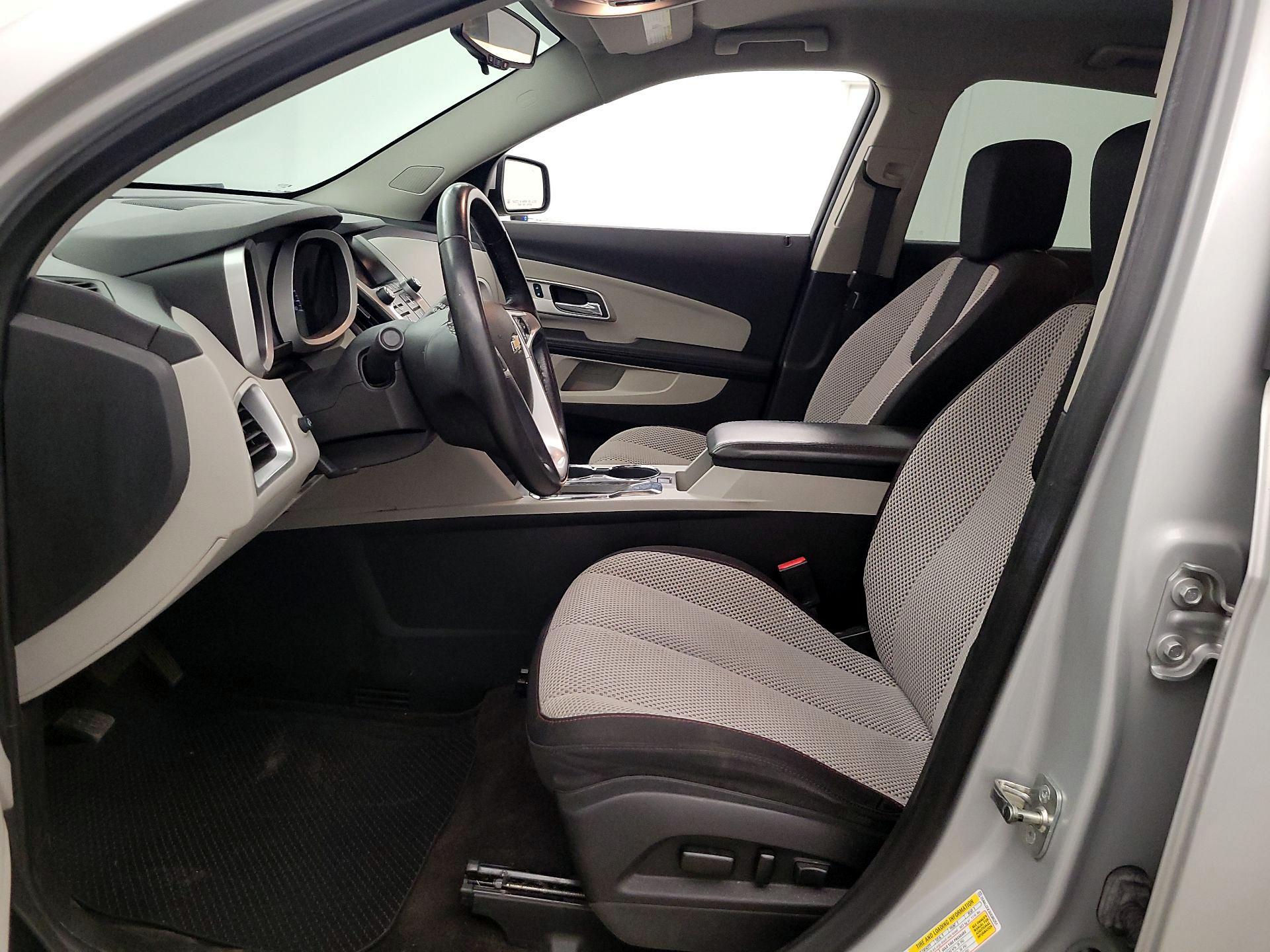 Thumbnail: 2016 Chevrolet Equinox - 11