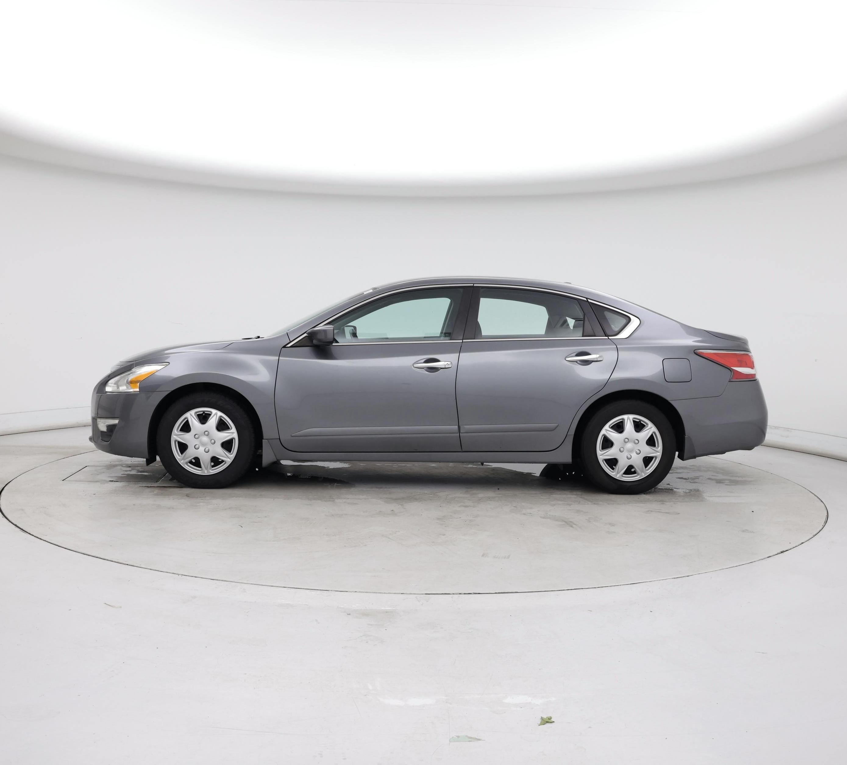 Thumbnail: 2015 Nissan Altima - 3