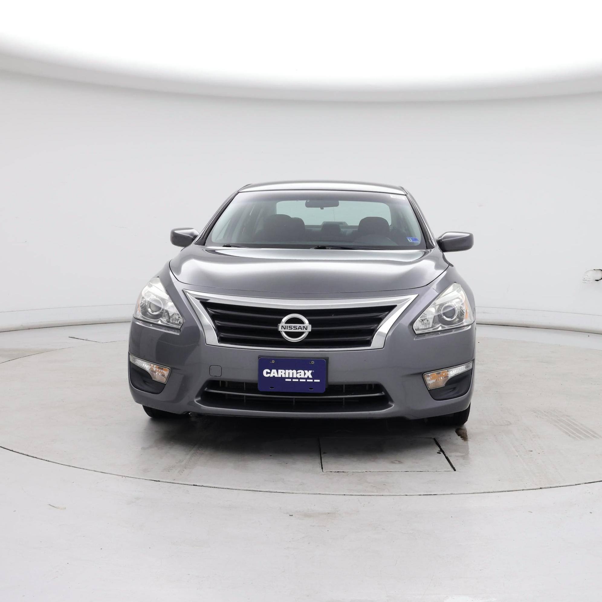 Thumbnail: 2015 Nissan Altima - 5
