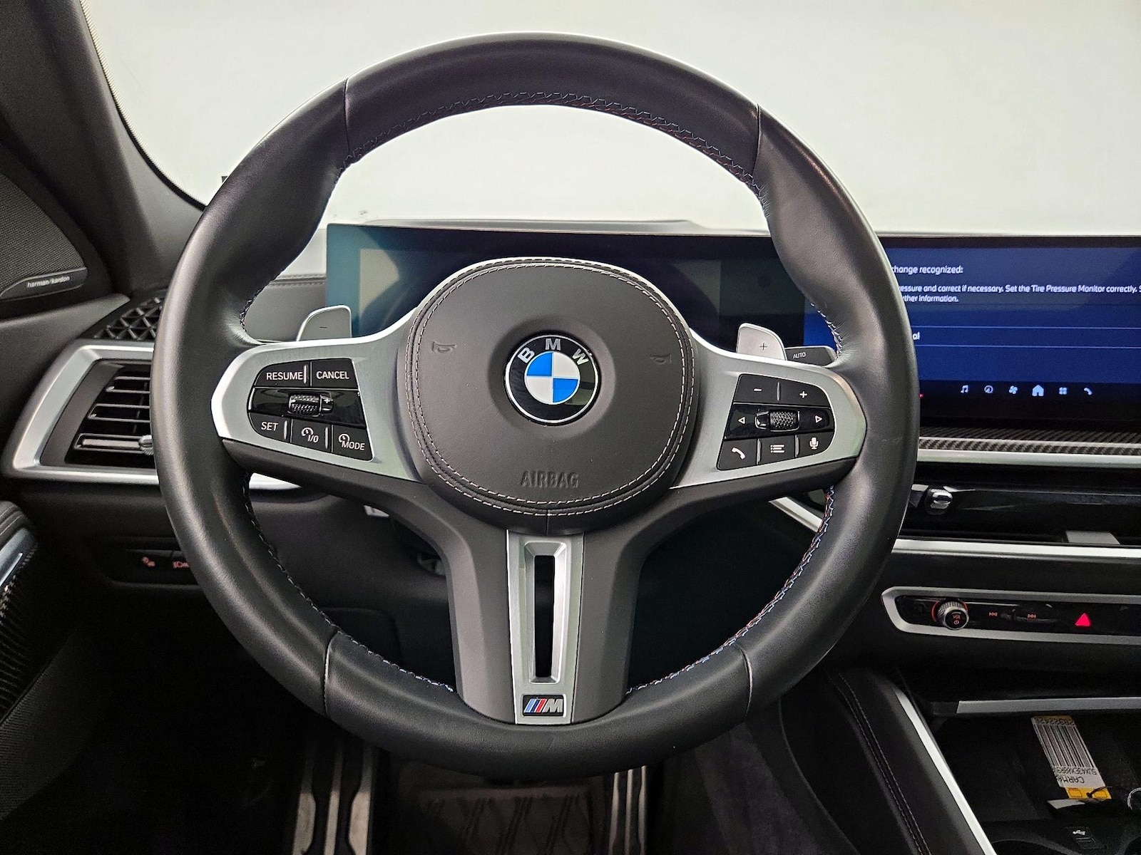 2024 BMW X6 M60i - Photo 11