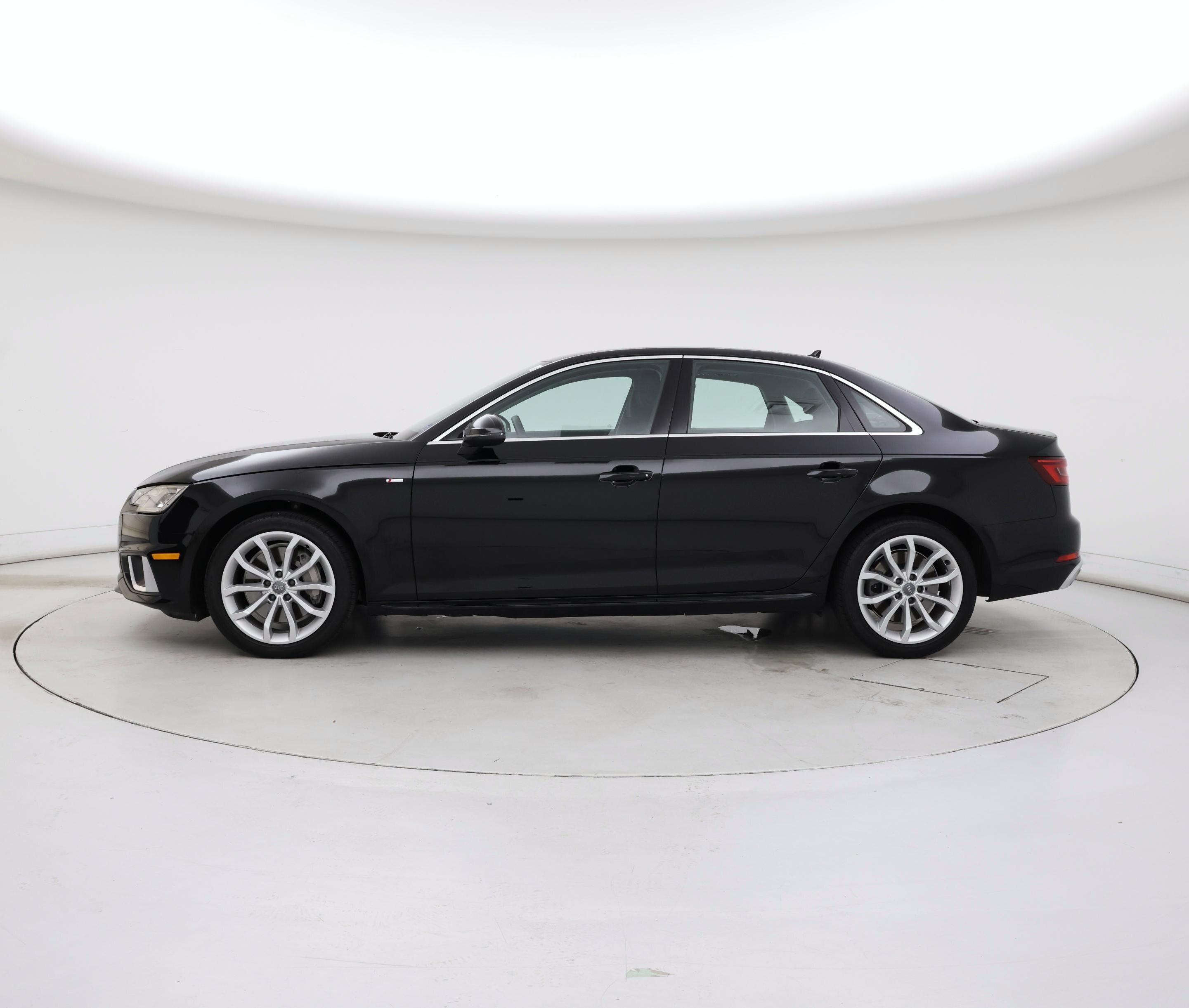 Thumbnail: 2019 Audi A4 - 3