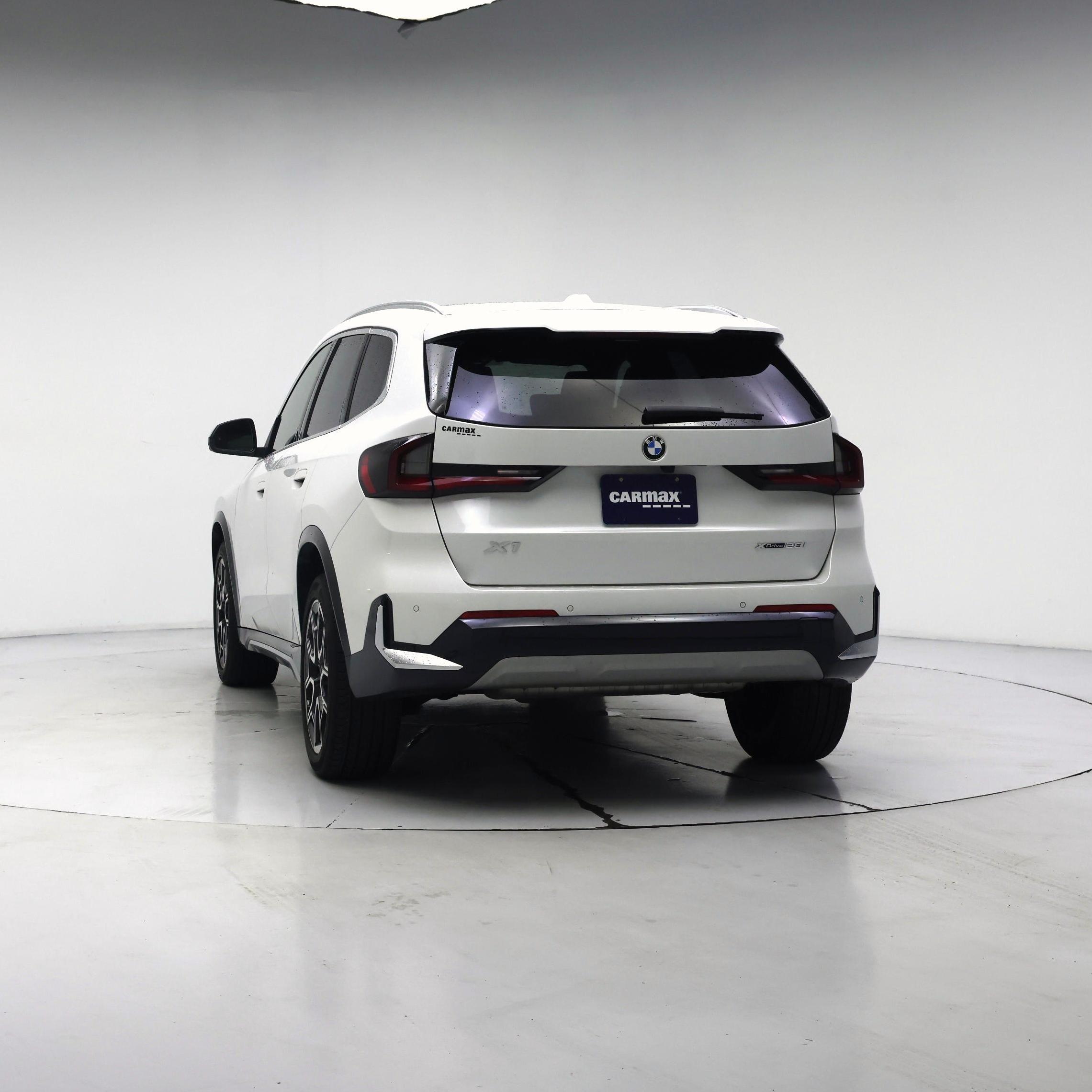 Thumbnail: 2023 BMW X1 - 6