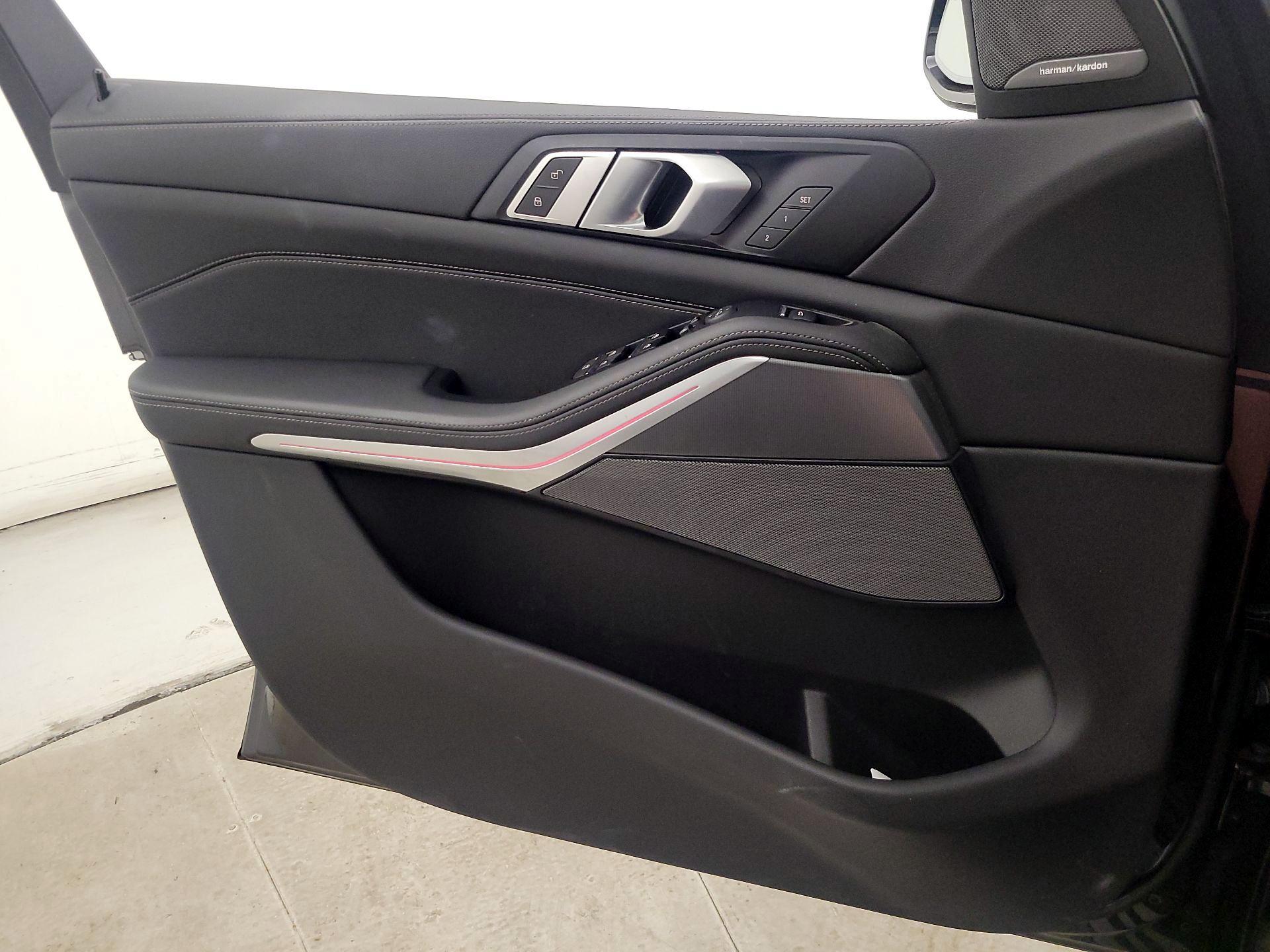 Thumbnail: 2023 BMW X5 - 12