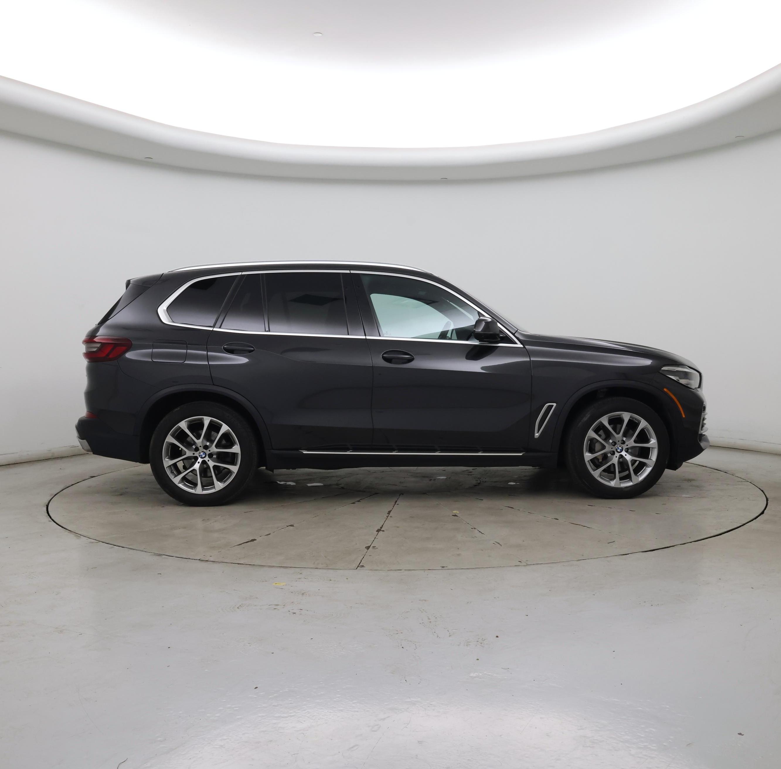 Thumbnail: 2023 BMW X5 - 7