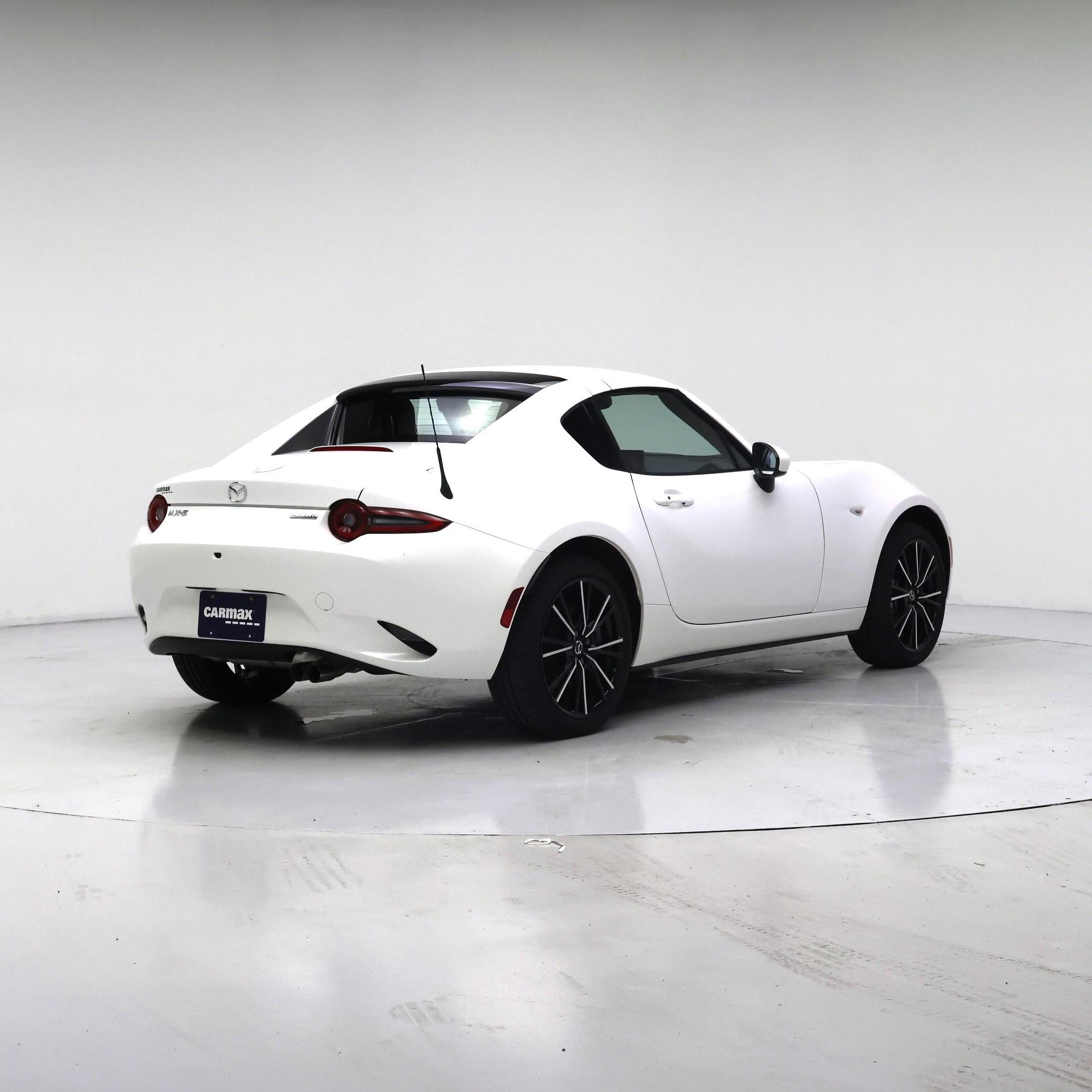 Thumbnail: 2025 Mazda MX-5 Miata - 8