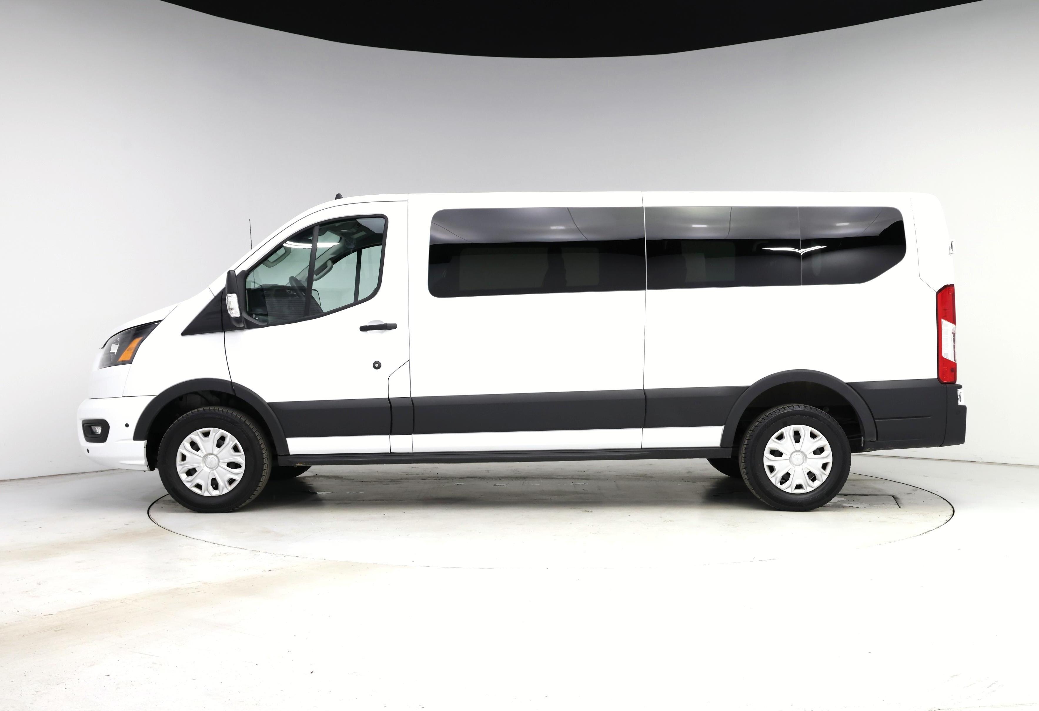 Thumbnail: 2025 Ford Transit Series - 3