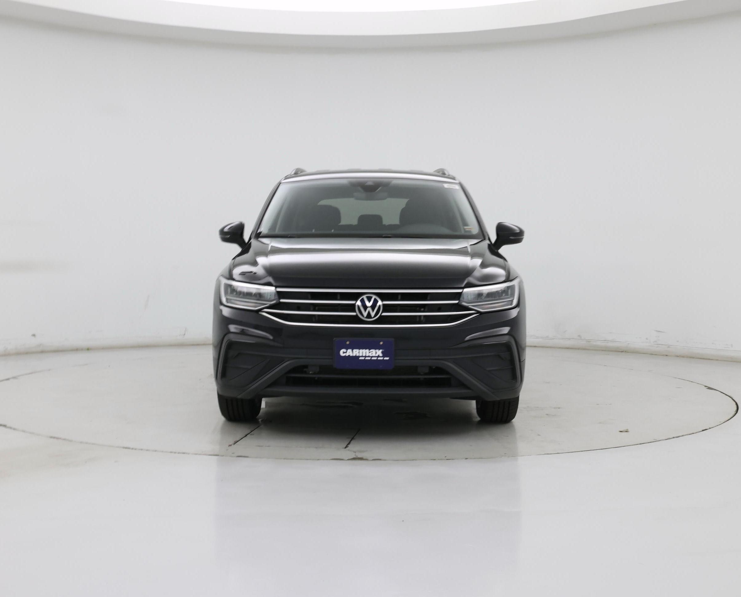 Thumbnail: 2023 Volkswagen Tiguan - 5