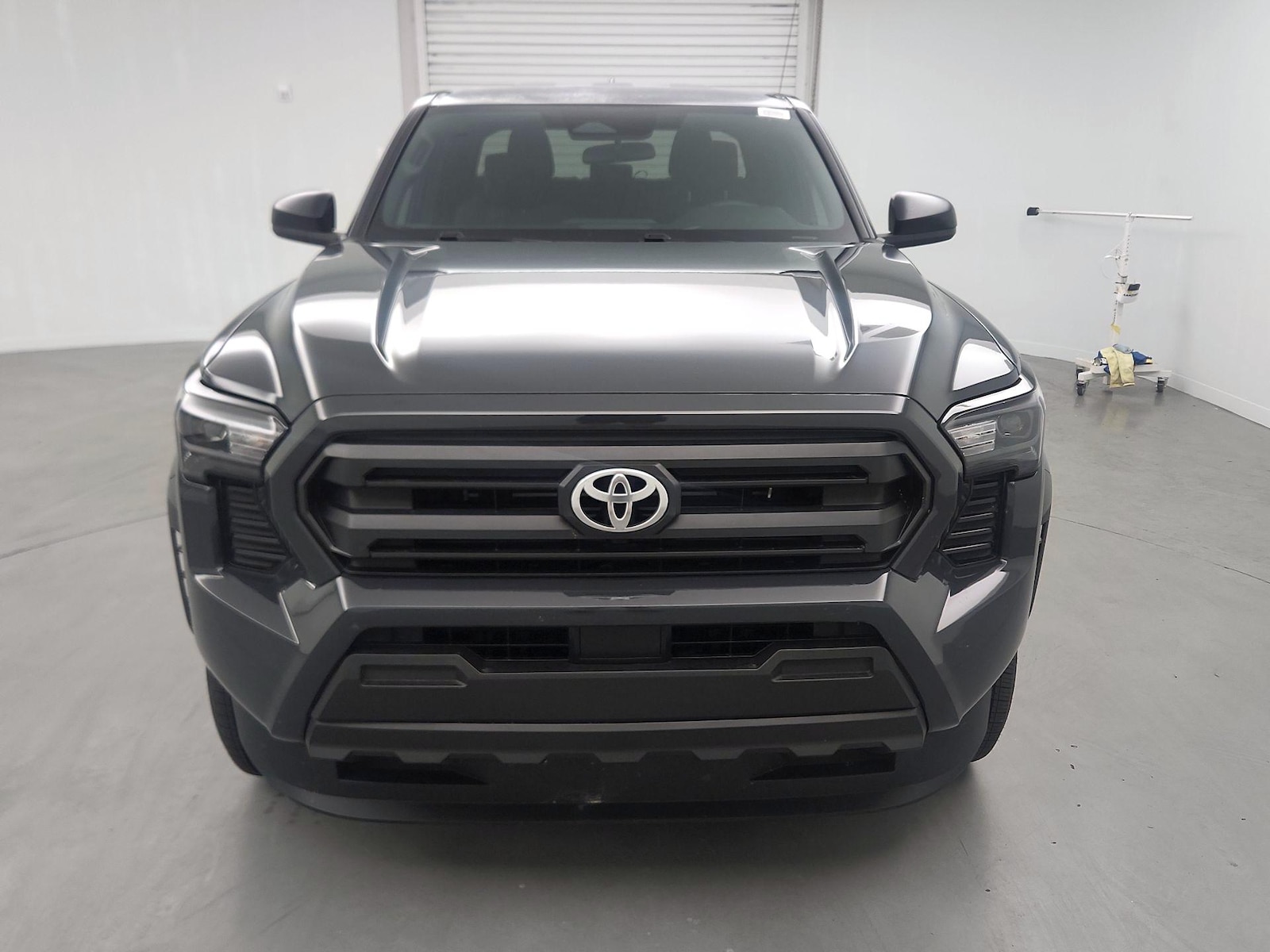 2025 Toyota Tacoma SR - Photo 2