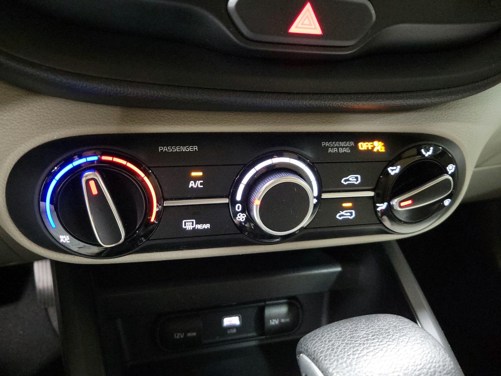 Thumbnail: 2023 Kia Soul - 16