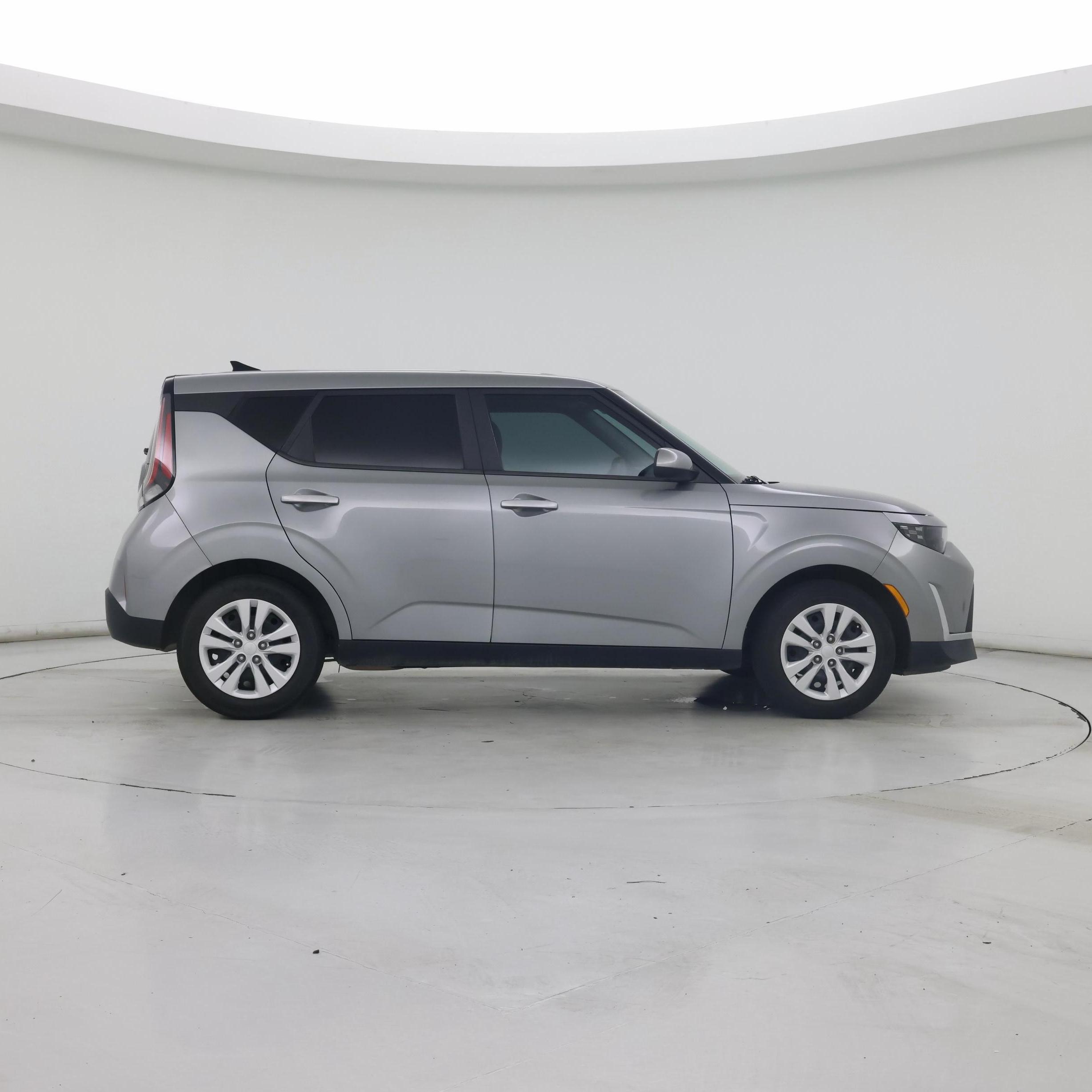 Thumbnail: 2023 Kia Soul - 7