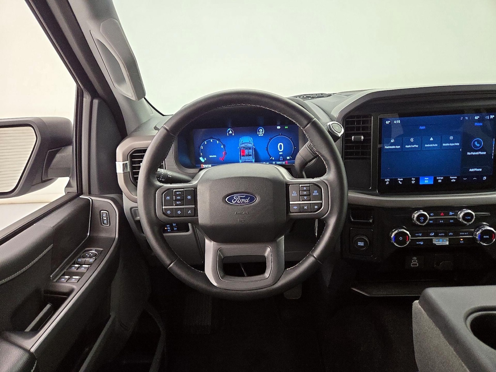 2025 Ford F-150 XLT - Photo 11