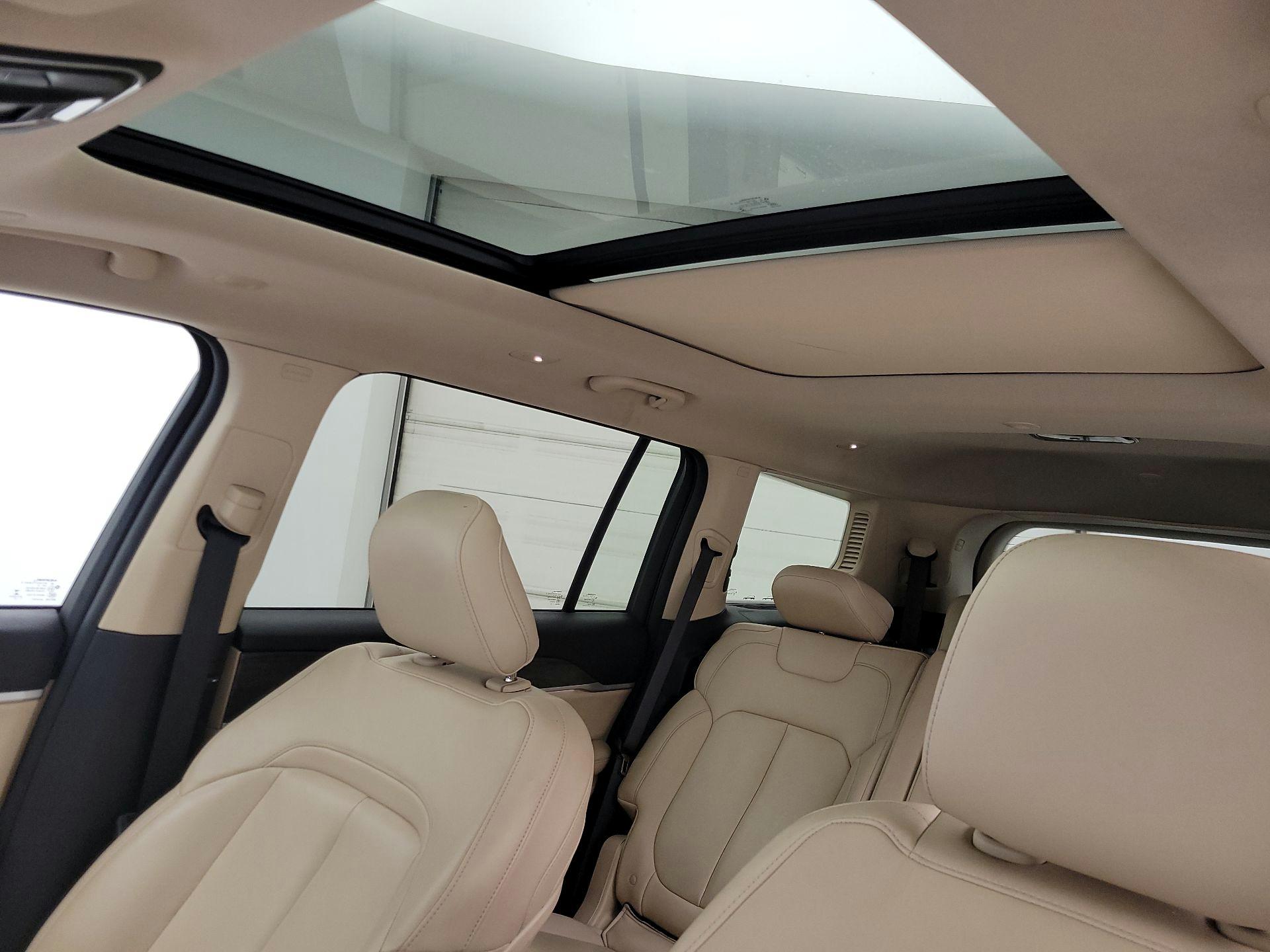 Thumbnail: 2022 Jeep Grand Cherokee L - 19