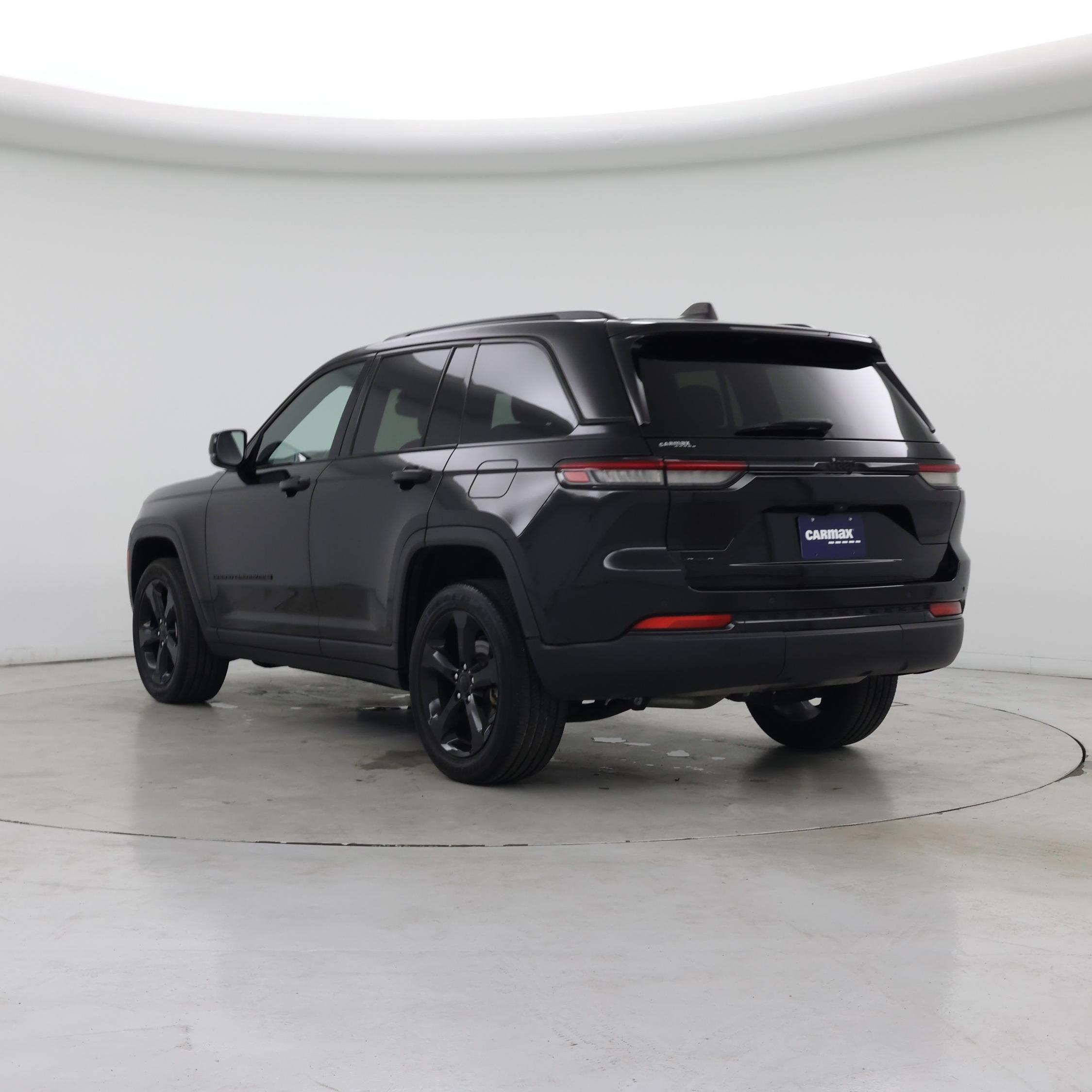 Thumbnail: 2023 Jeep Grand Cherokee - 2