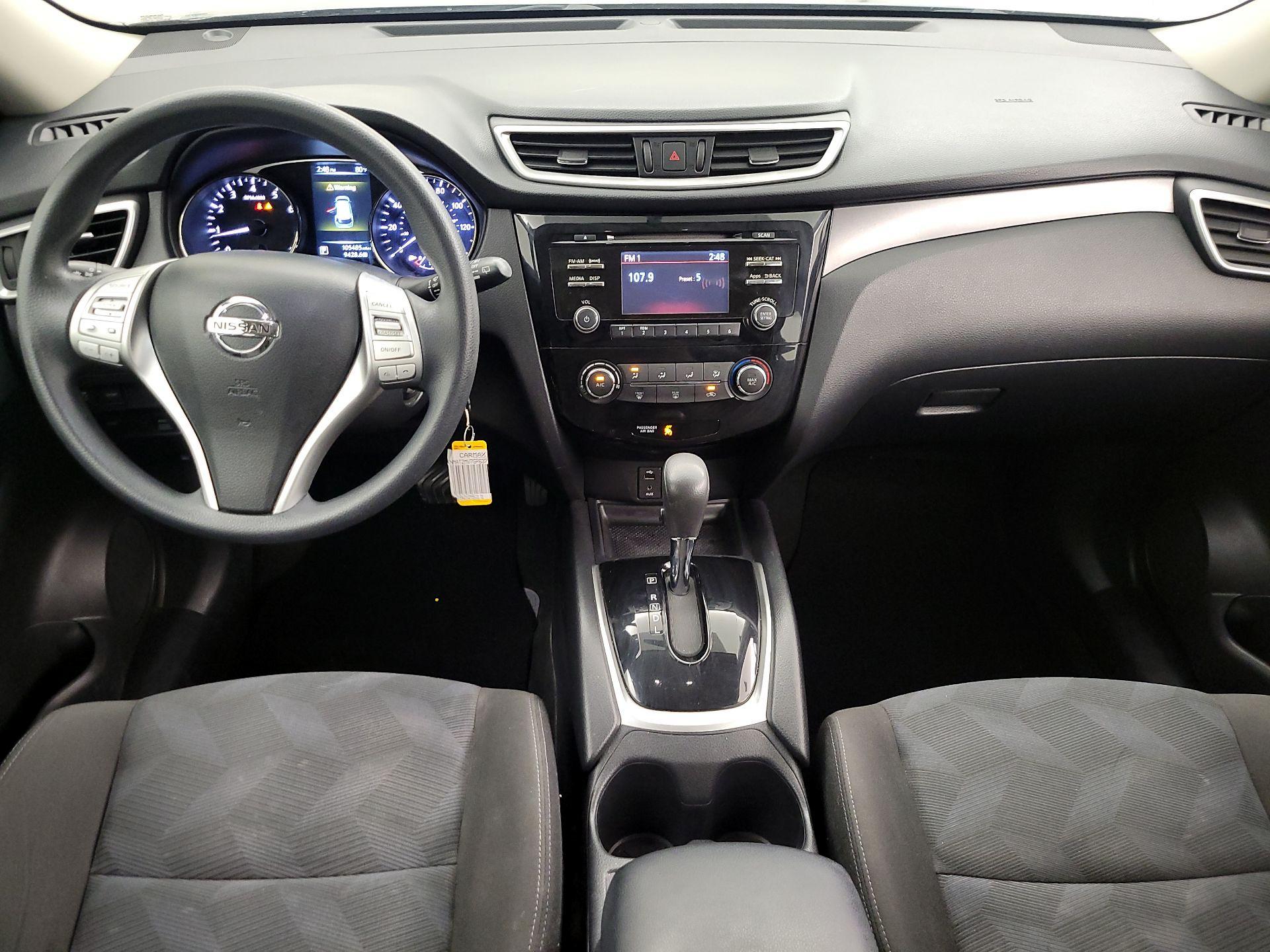 Thumbnail: 2016 Nissan Rogue - 9