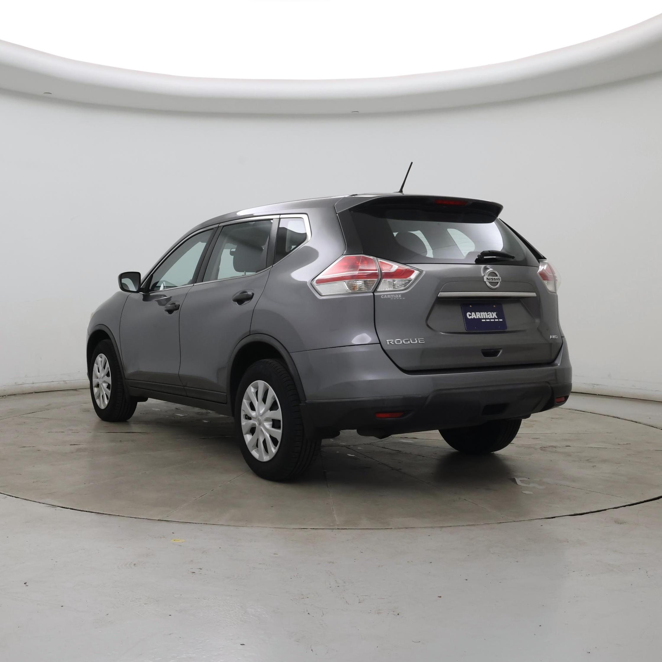 Thumbnail: 2016 Nissan Rogue - 2