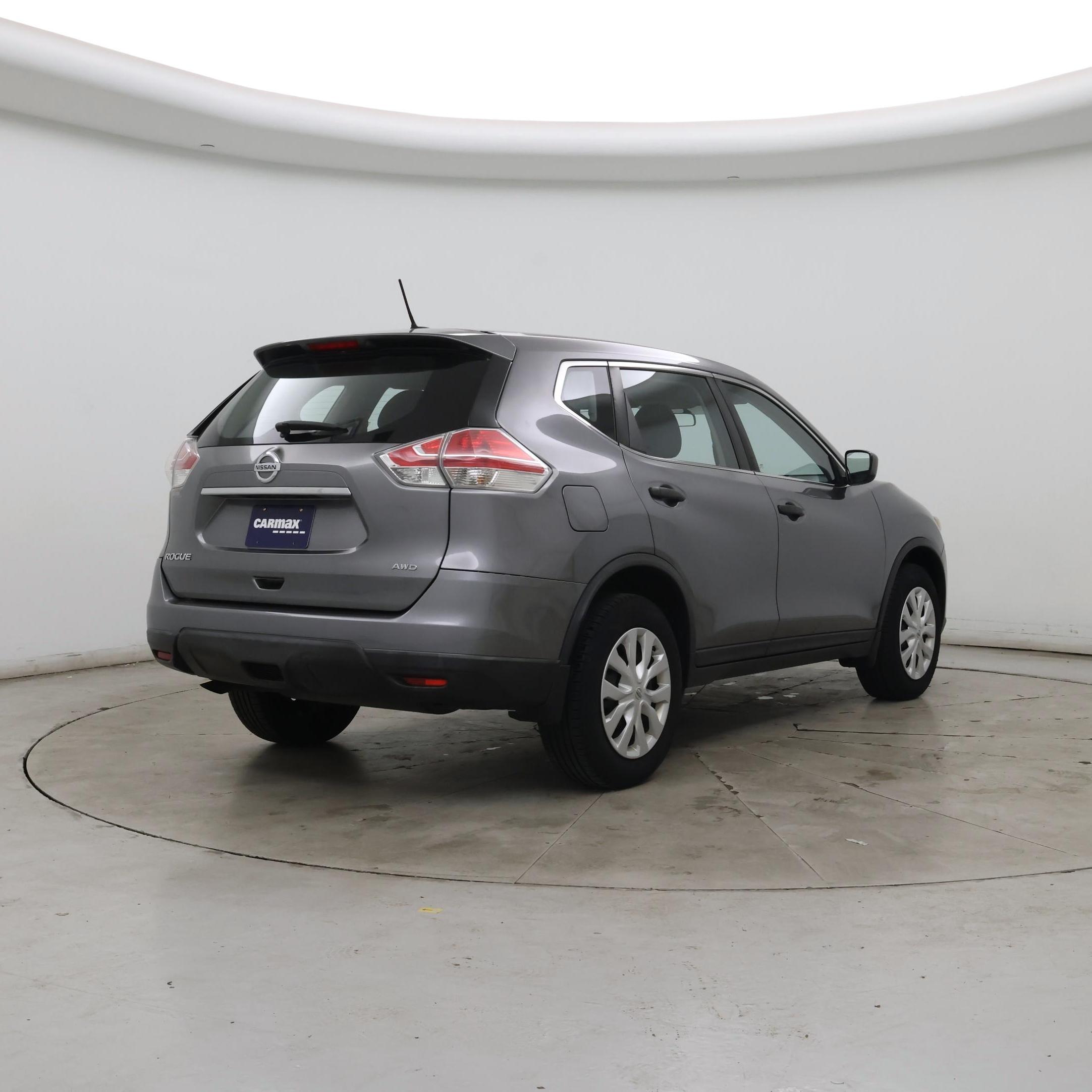 Thumbnail: 2016 Nissan Rogue - 8