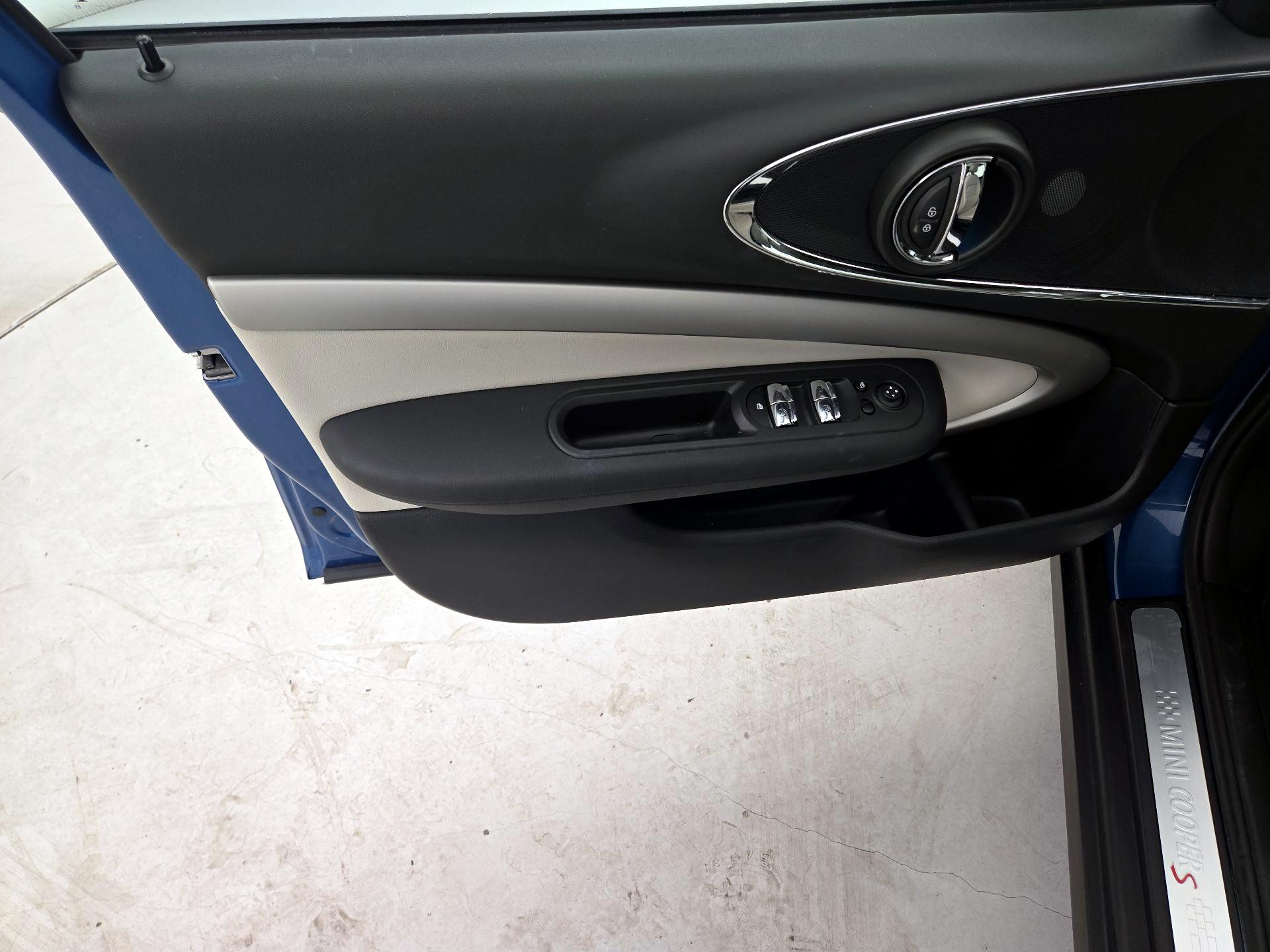 Thumbnail: 2024 MINI Cooper Clubman - 12