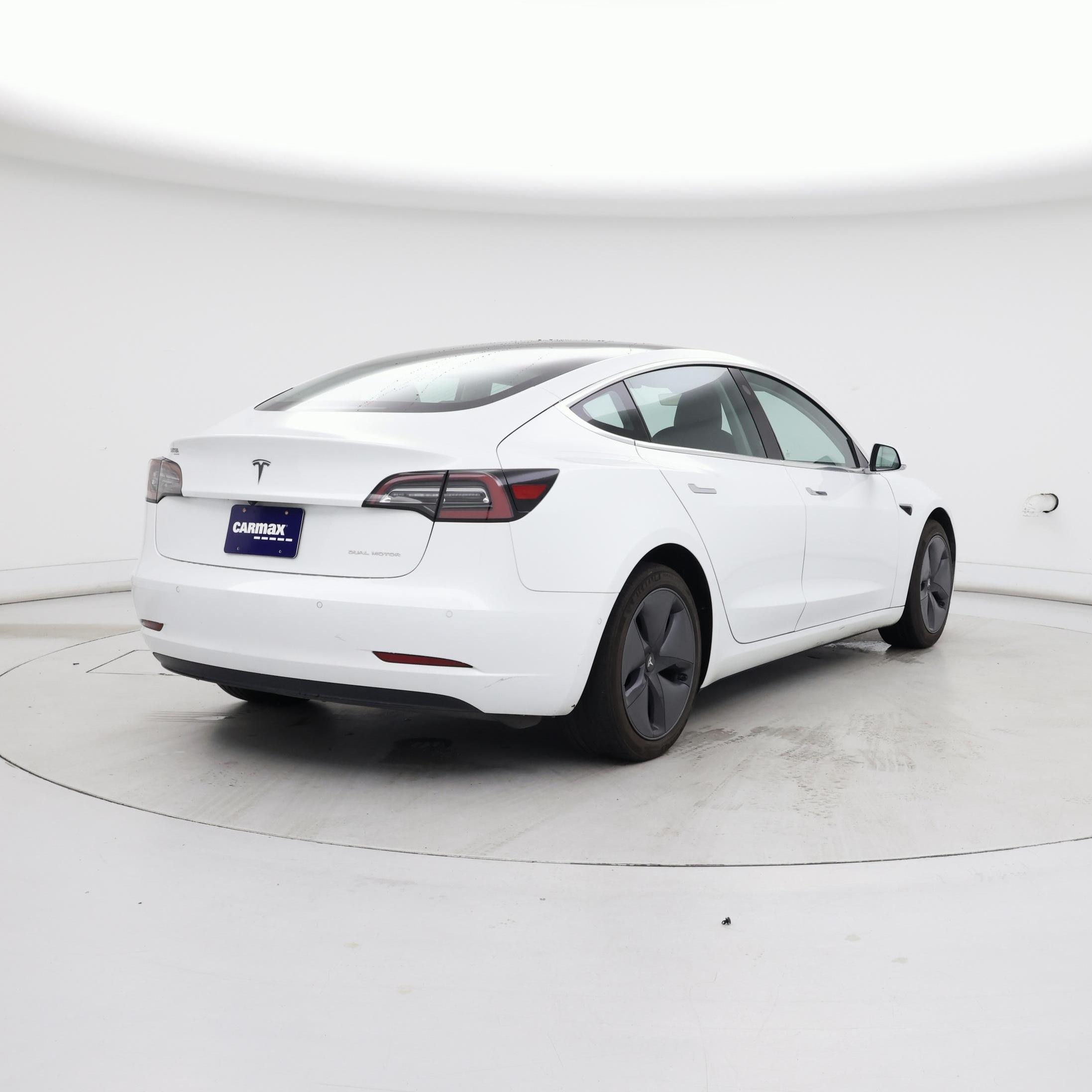 Thumbnail: 2019 Tesla Model 3 - 8