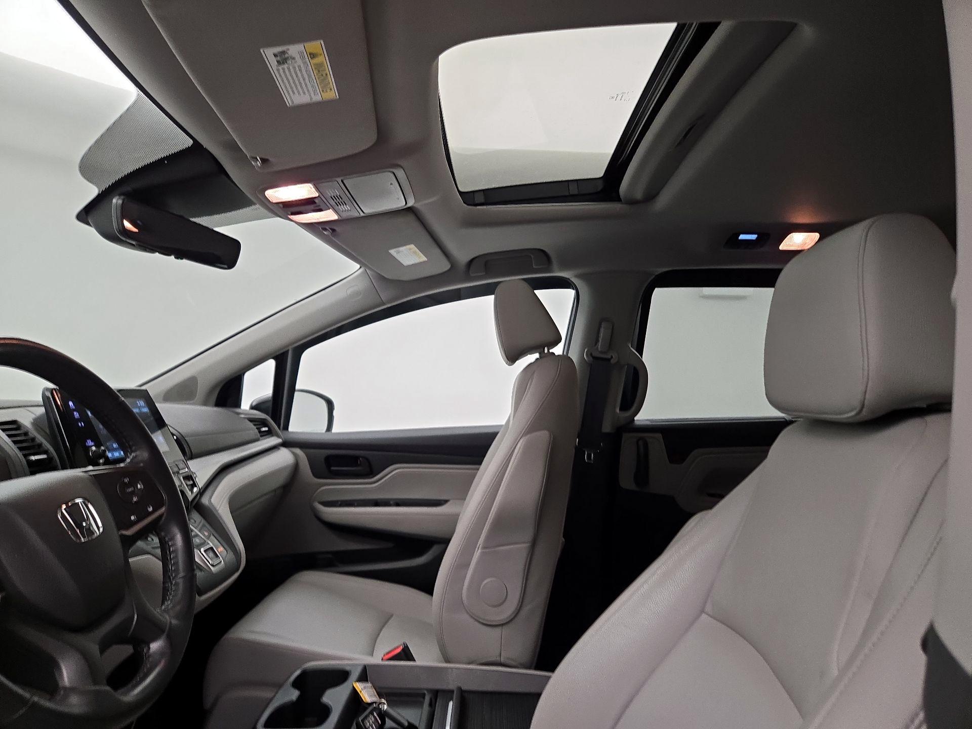 Thumbnail: 2023 Honda Odyssey - 19