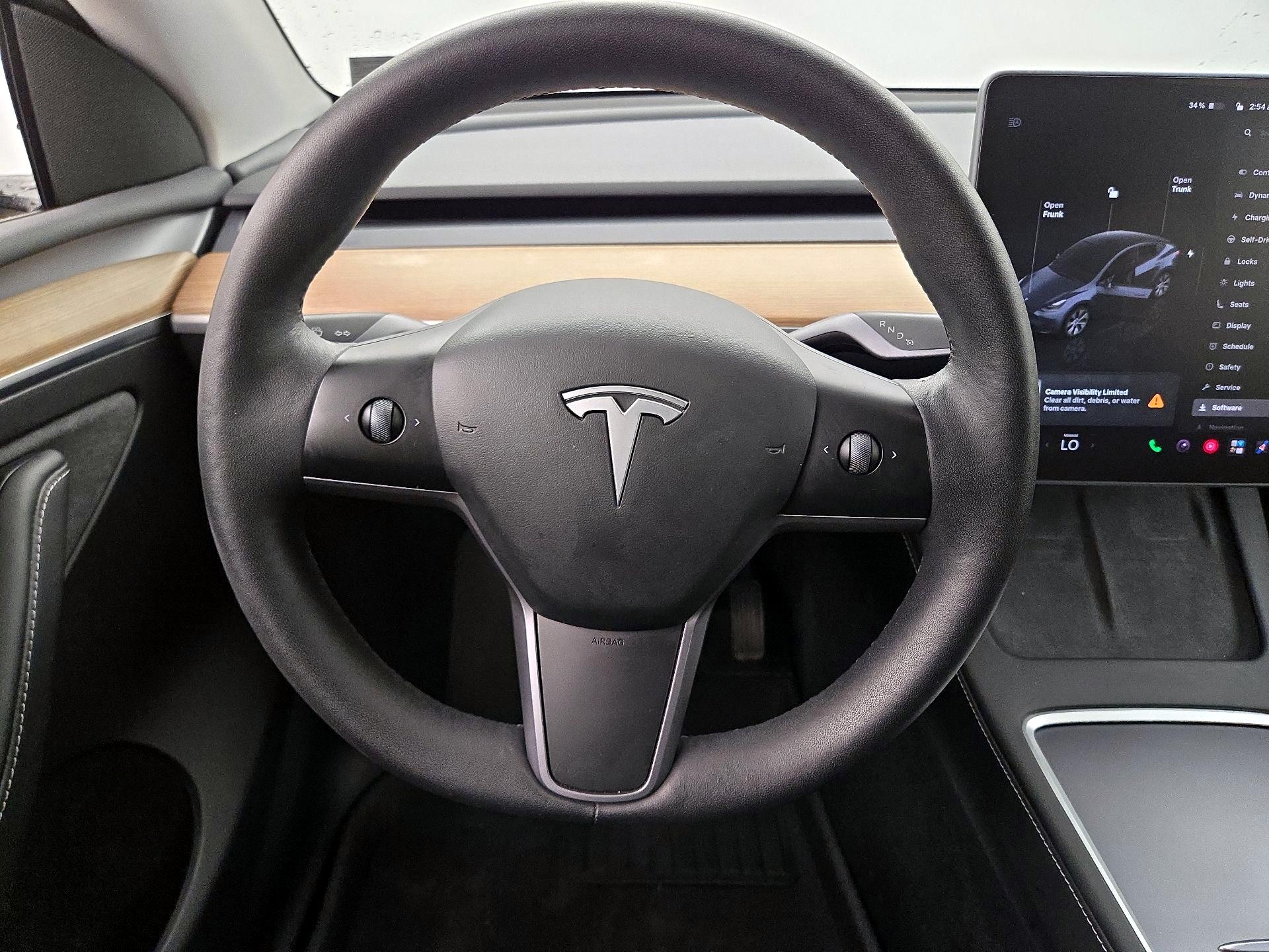 Thumbnail: 2023 Tesla Model Y - 10