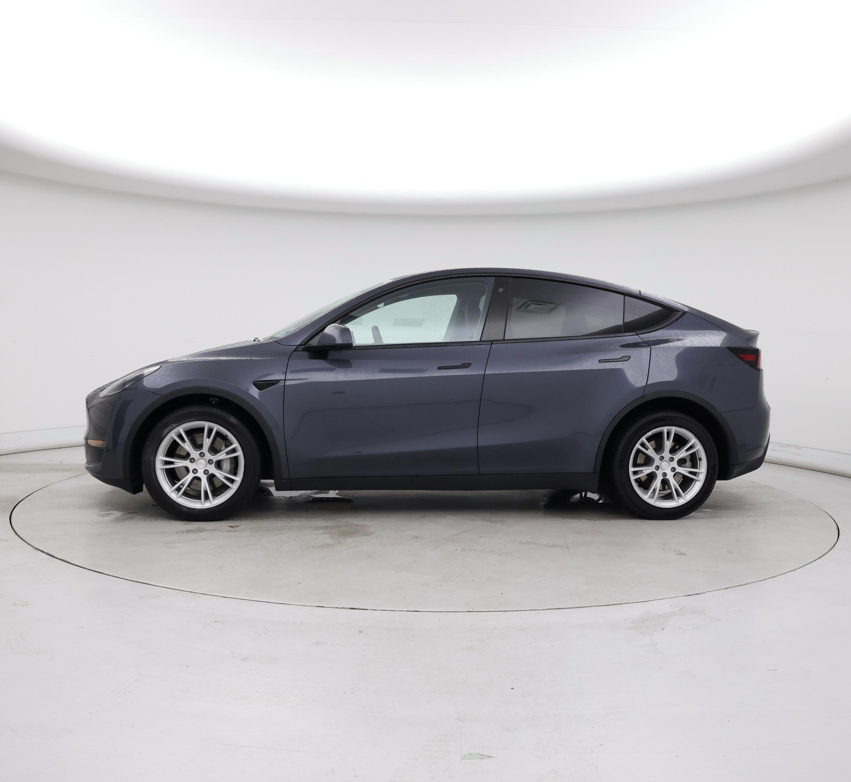 Thumbnail: 2023 Tesla Model Y - 3