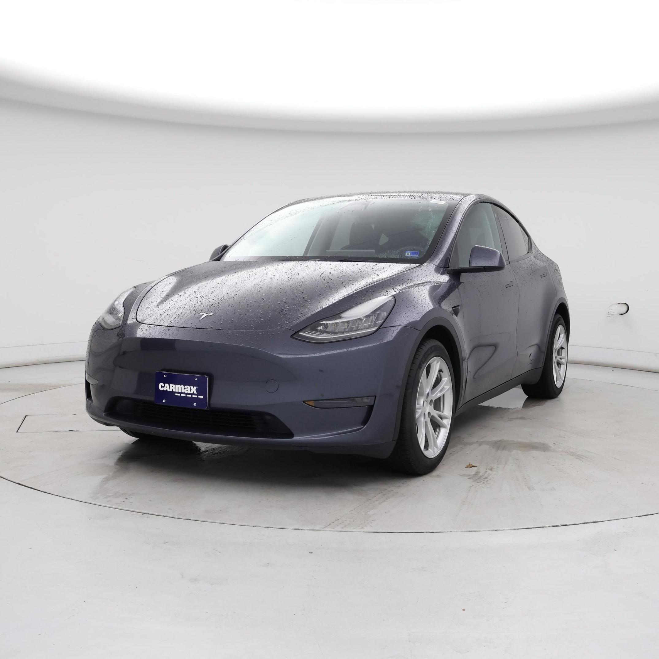 Thumbnail: 2023 Tesla Model Y - 4