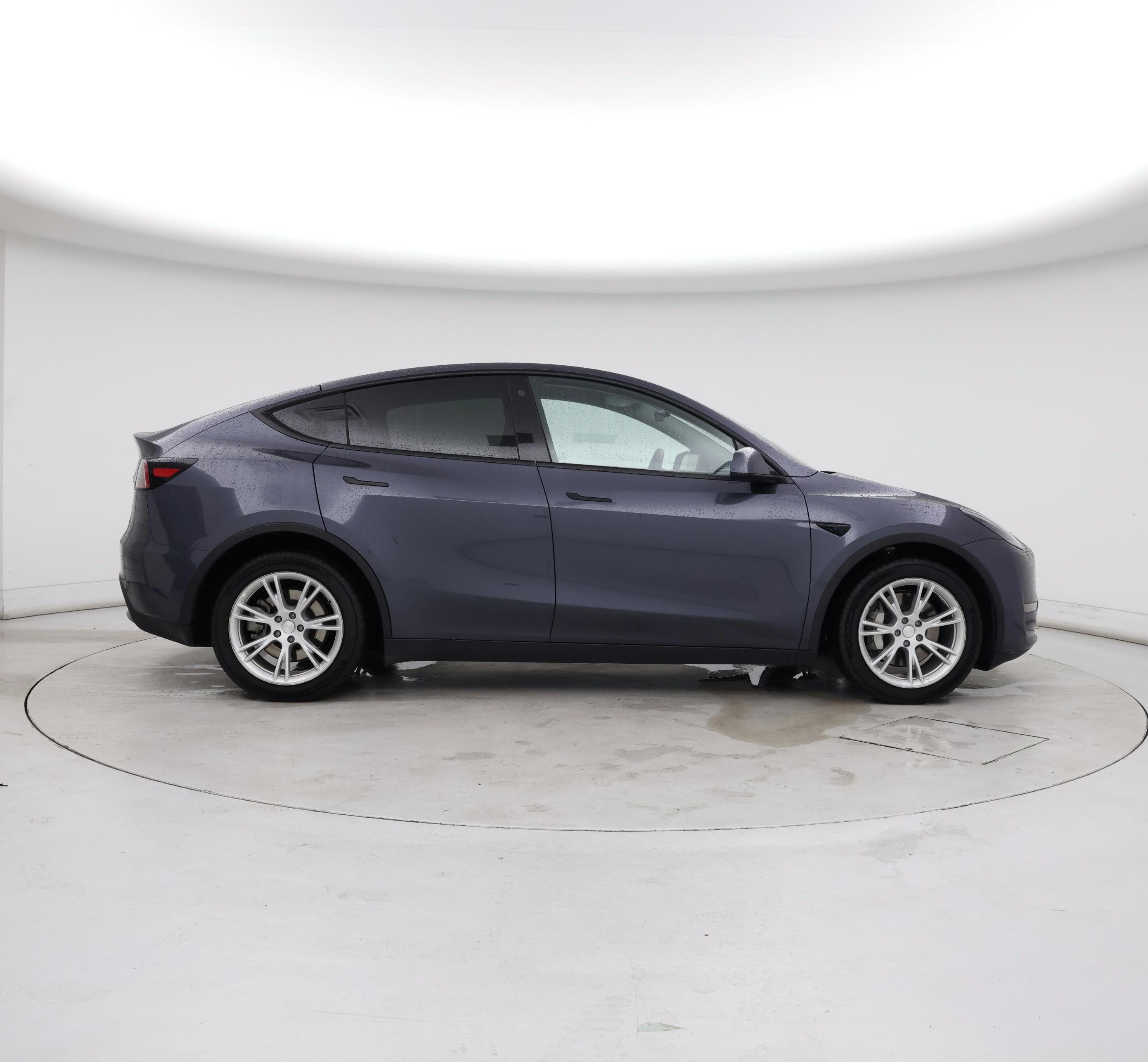 Thumbnail: 2023 Tesla Model Y - 7