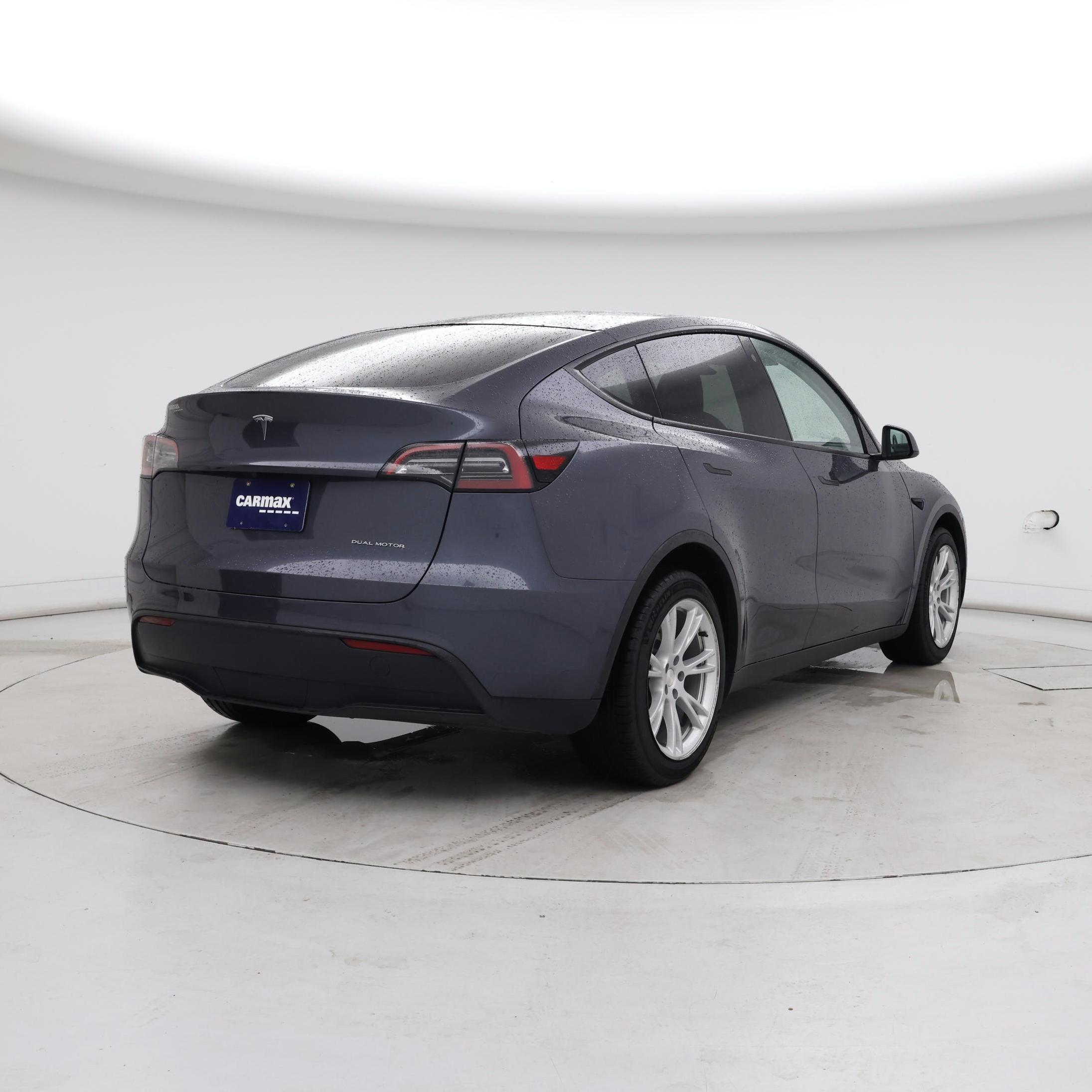 Thumbnail: 2023 Tesla Model Y - 8
