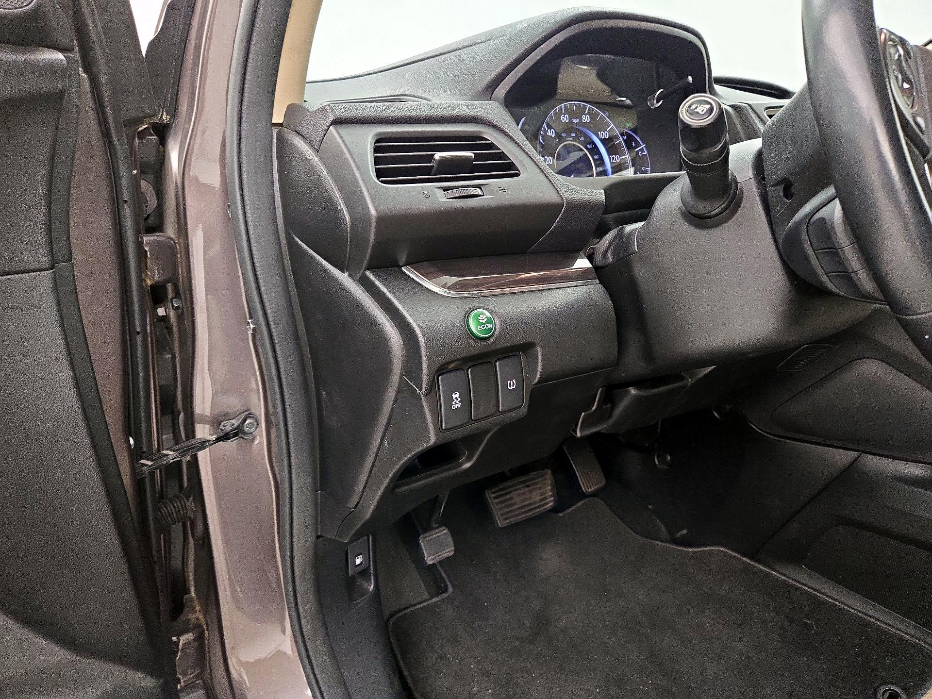 Thumbnail: 2015 Honda CR-V - 13