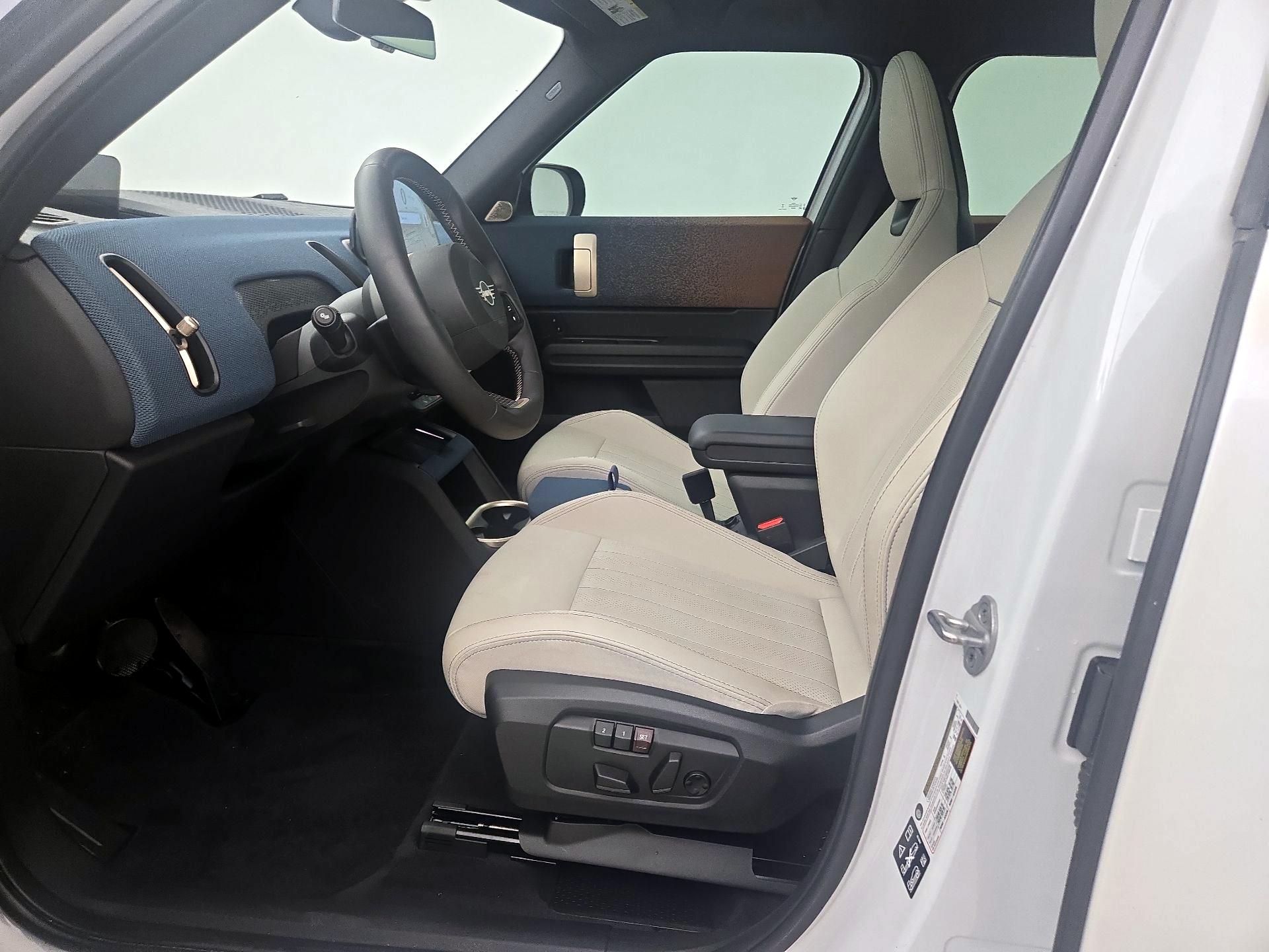 Thumbnail: 2025 MINI Cooper Countryman - 11