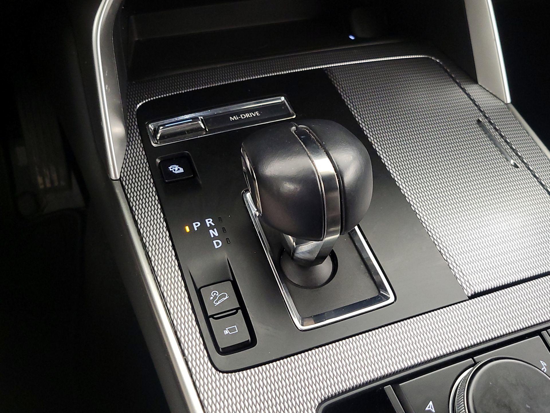 Thumbnail: 2024 Mazda CX-90 - 18