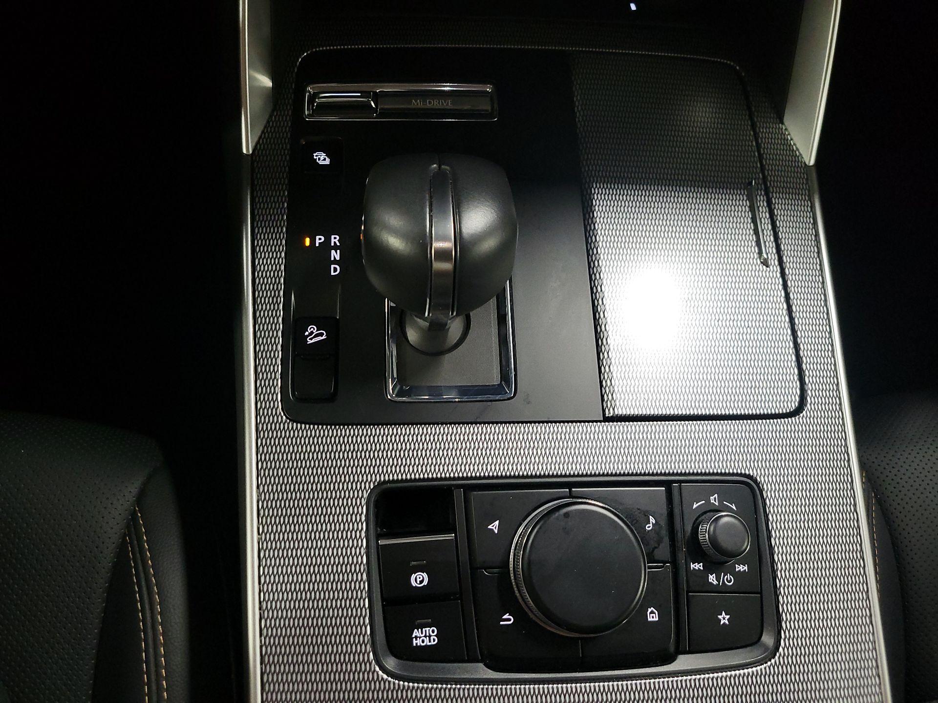 Thumbnail: 2024 Mazda CX-90 - 18