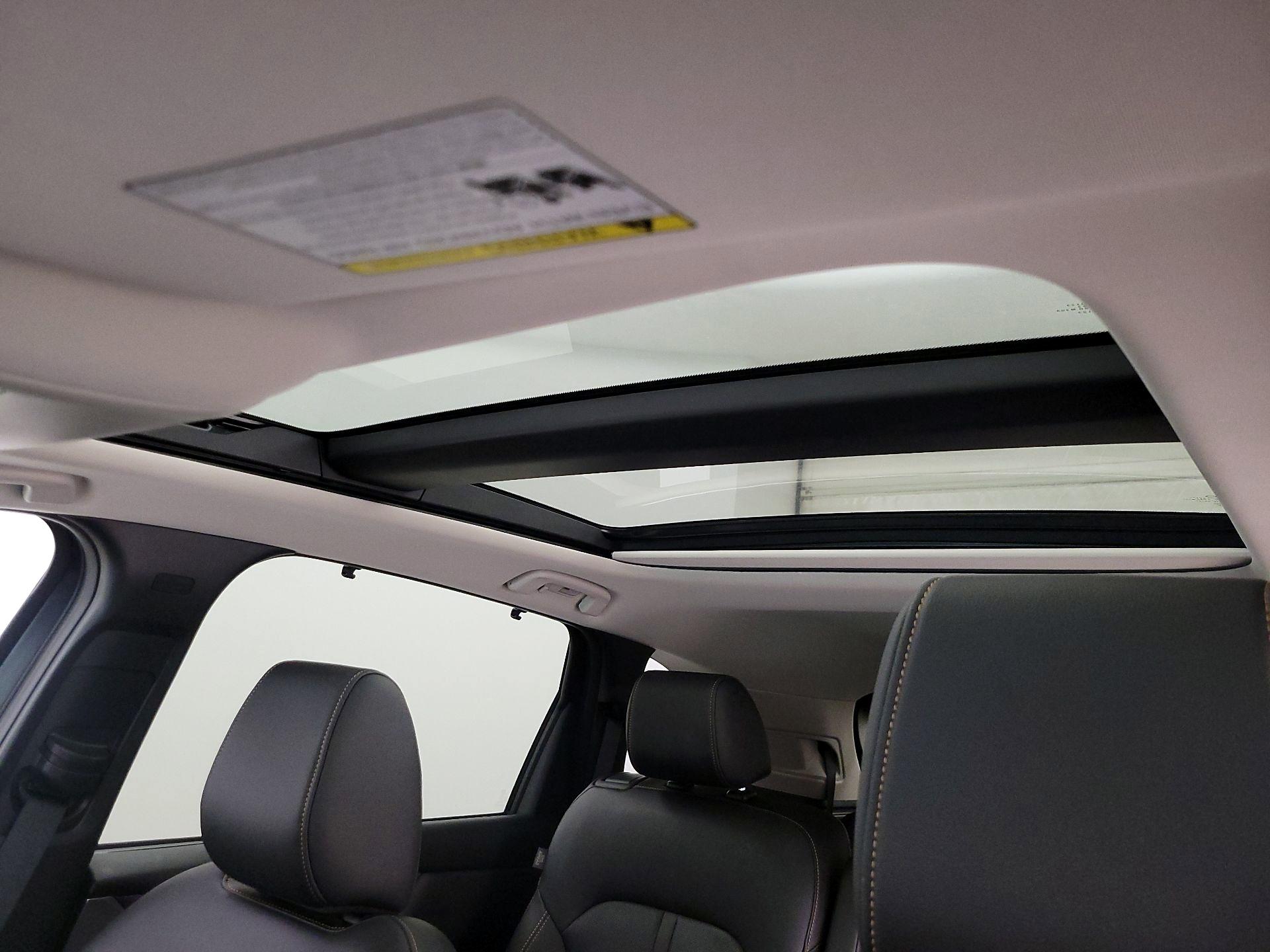 Thumbnail: 2024 Mazda CX-90 - 20