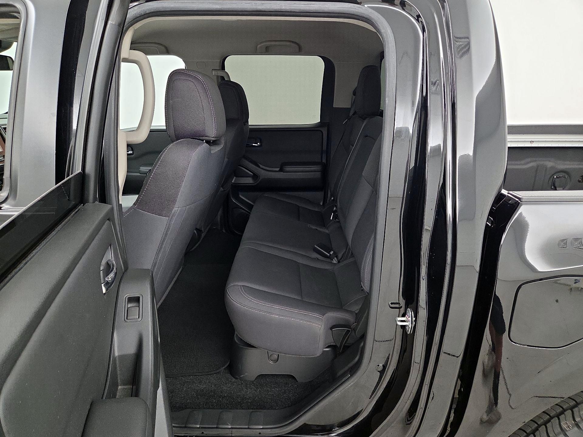 Thumbnail: 2023 Nissan Frontier - 19