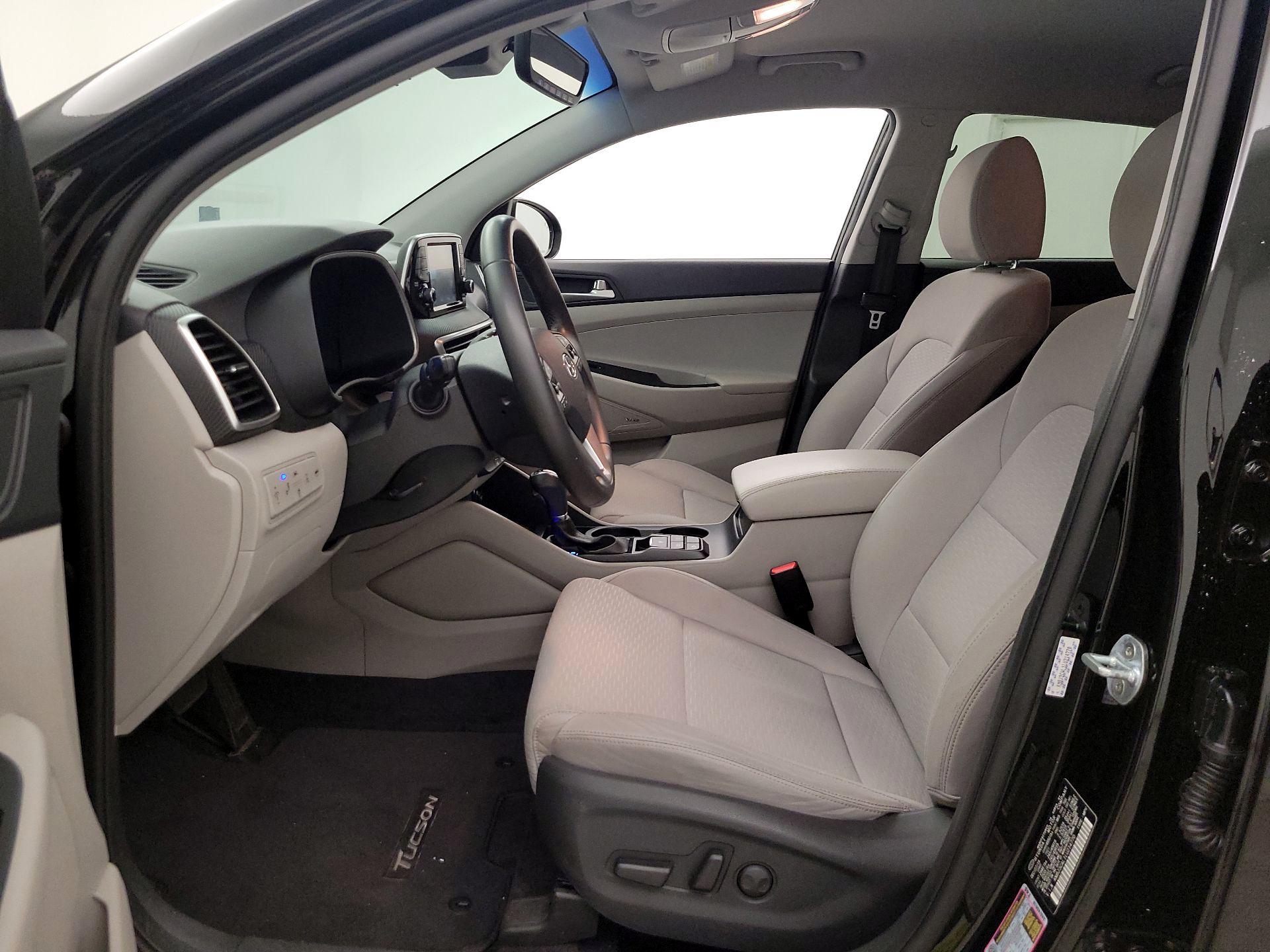 Thumbnail: 2020 Hyundai Tucson - 11
