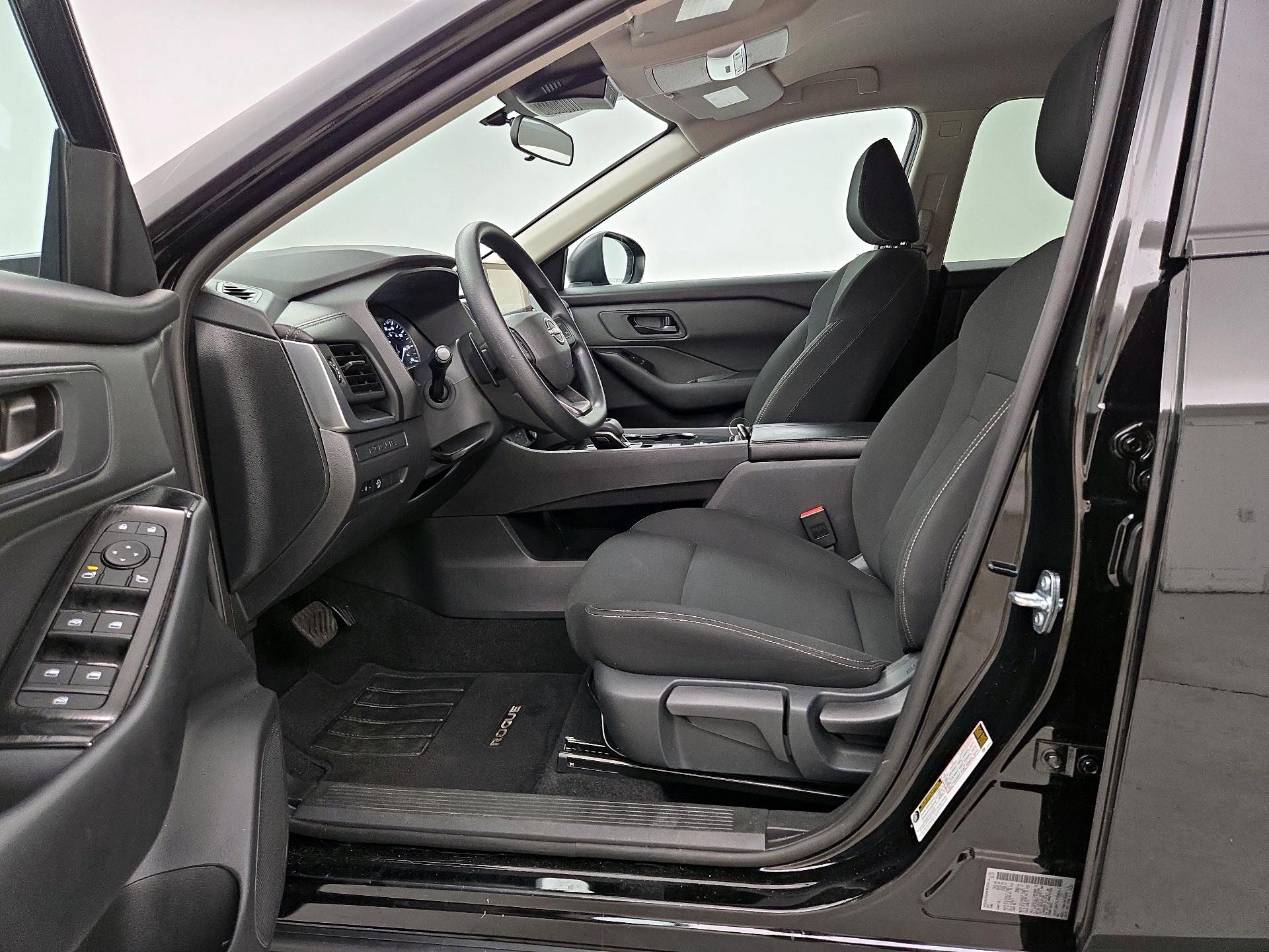 Thumbnail: 2025 Nissan Rogue - 11