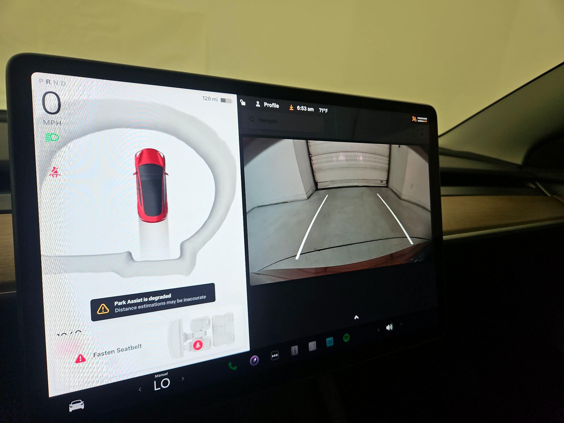 Thumbnail: 2023 Tesla Model 3 - 14