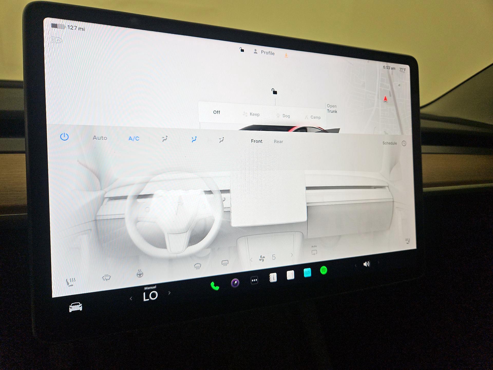 Thumbnail: 2023 Tesla Model 3 - 16