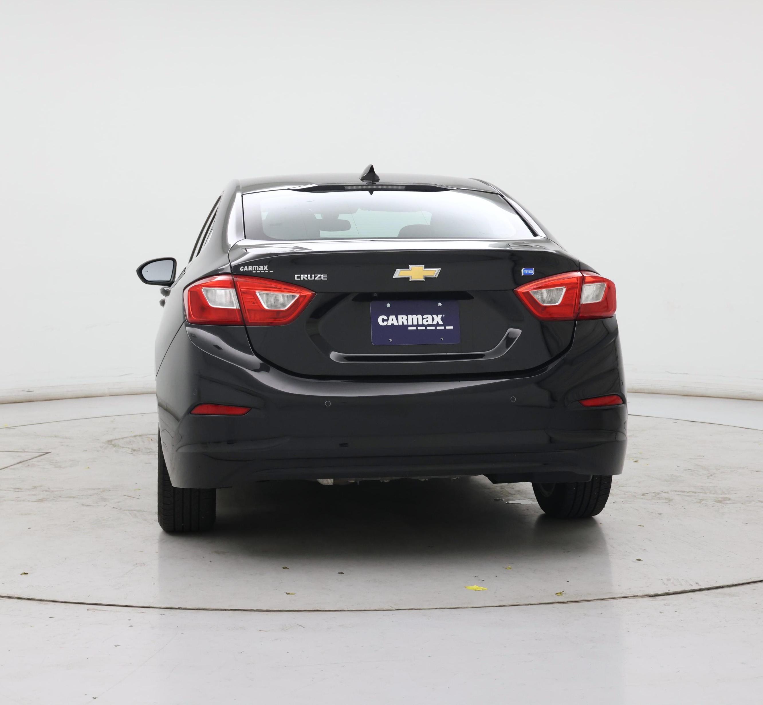 Thumbnail: 2017 Chevrolet Cruze - 6