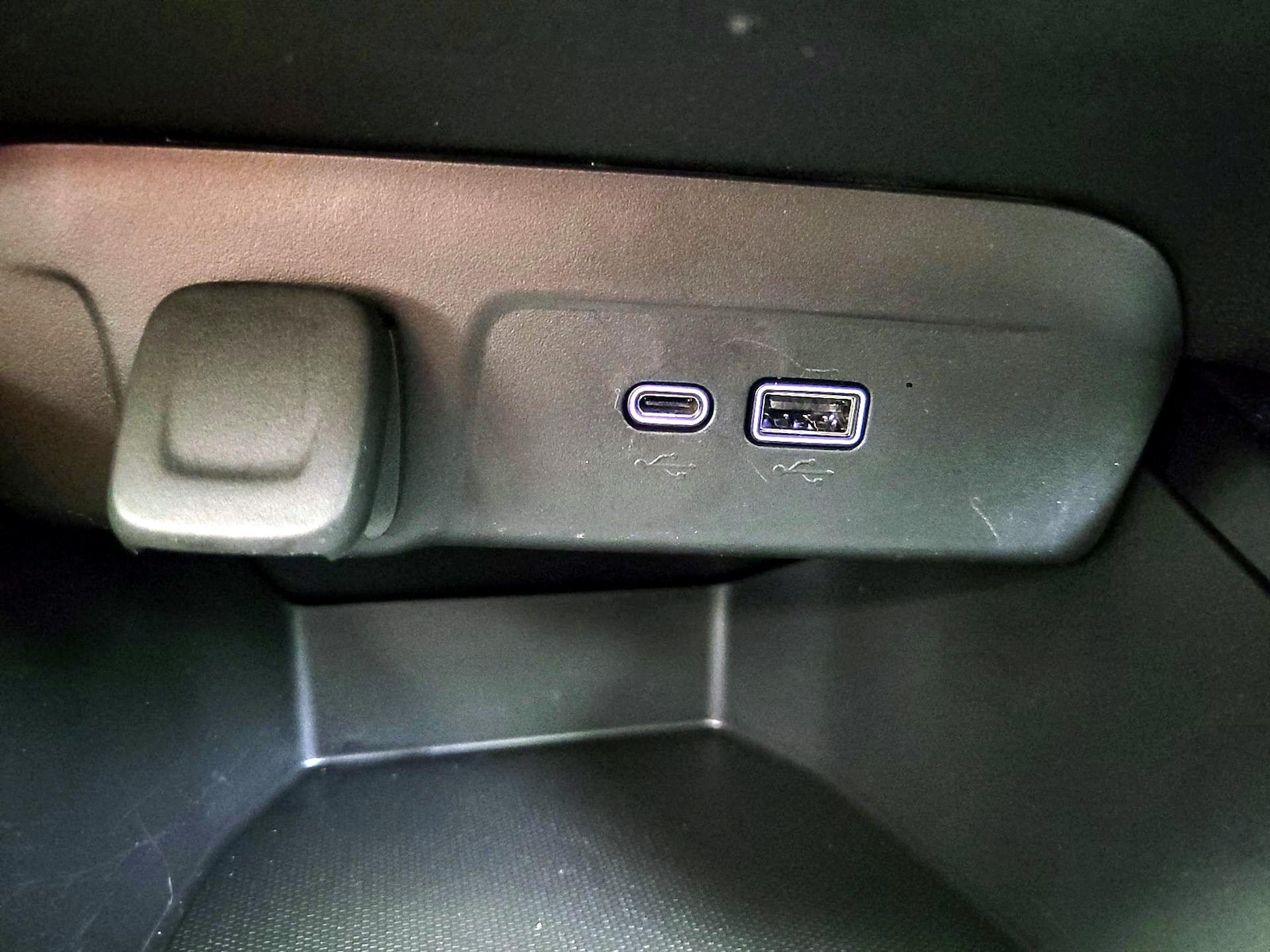 2025 Chevrolet Trax LT - Photo 18