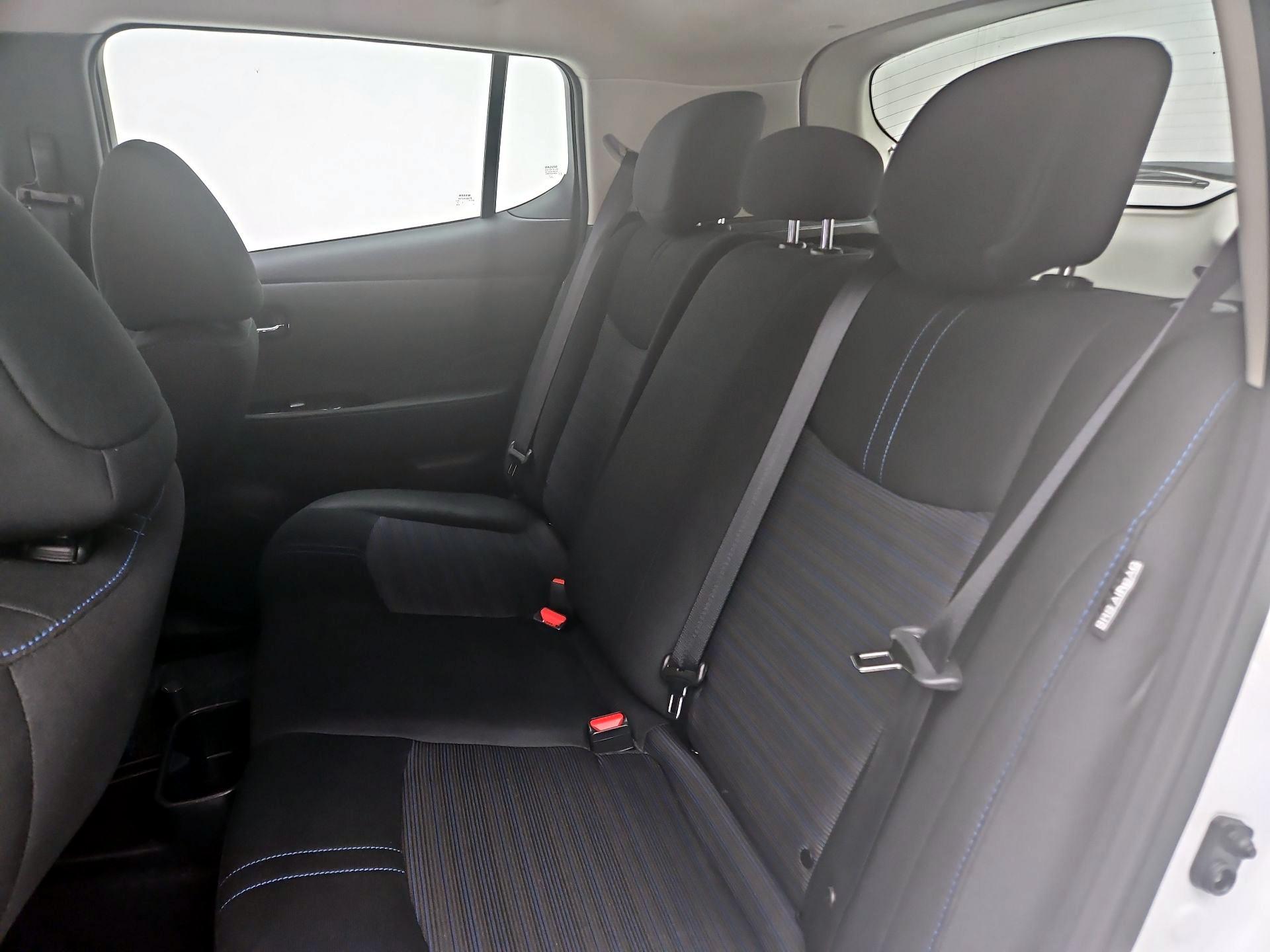 Thumbnail: 2024 Nissan Leaf - 20