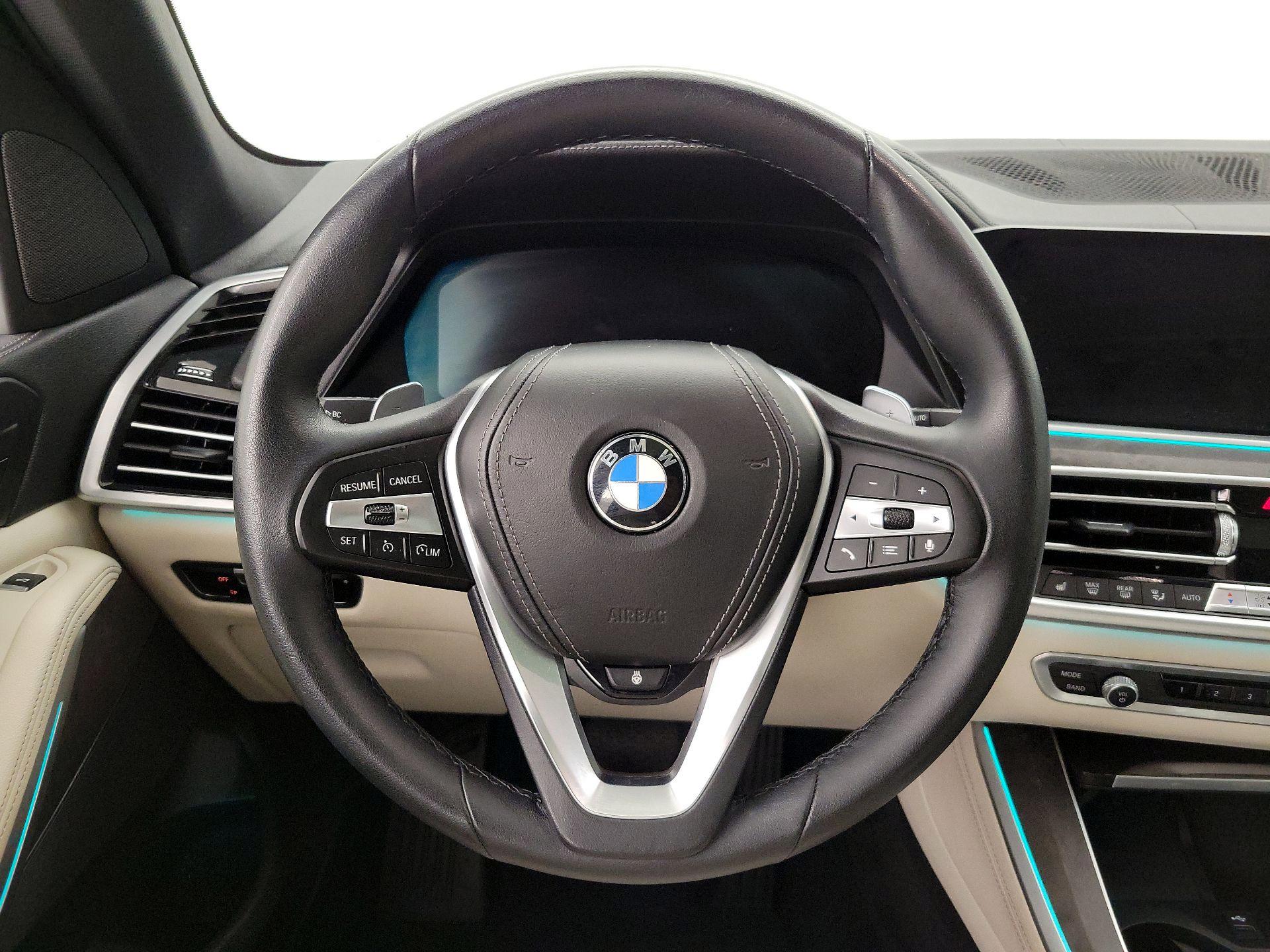 Thumbnail: 2022 BMW X5 - 10