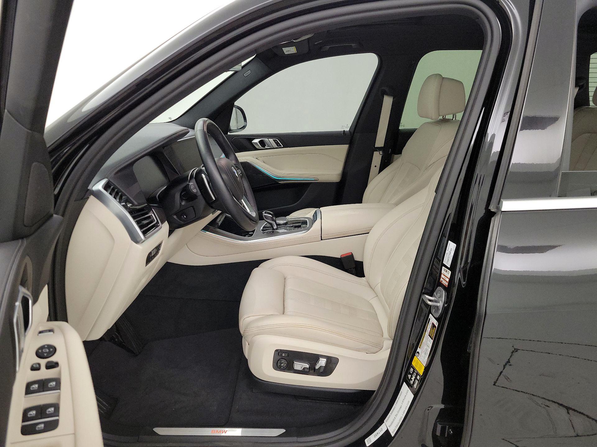 Thumbnail: 2022 BMW X5 - 11