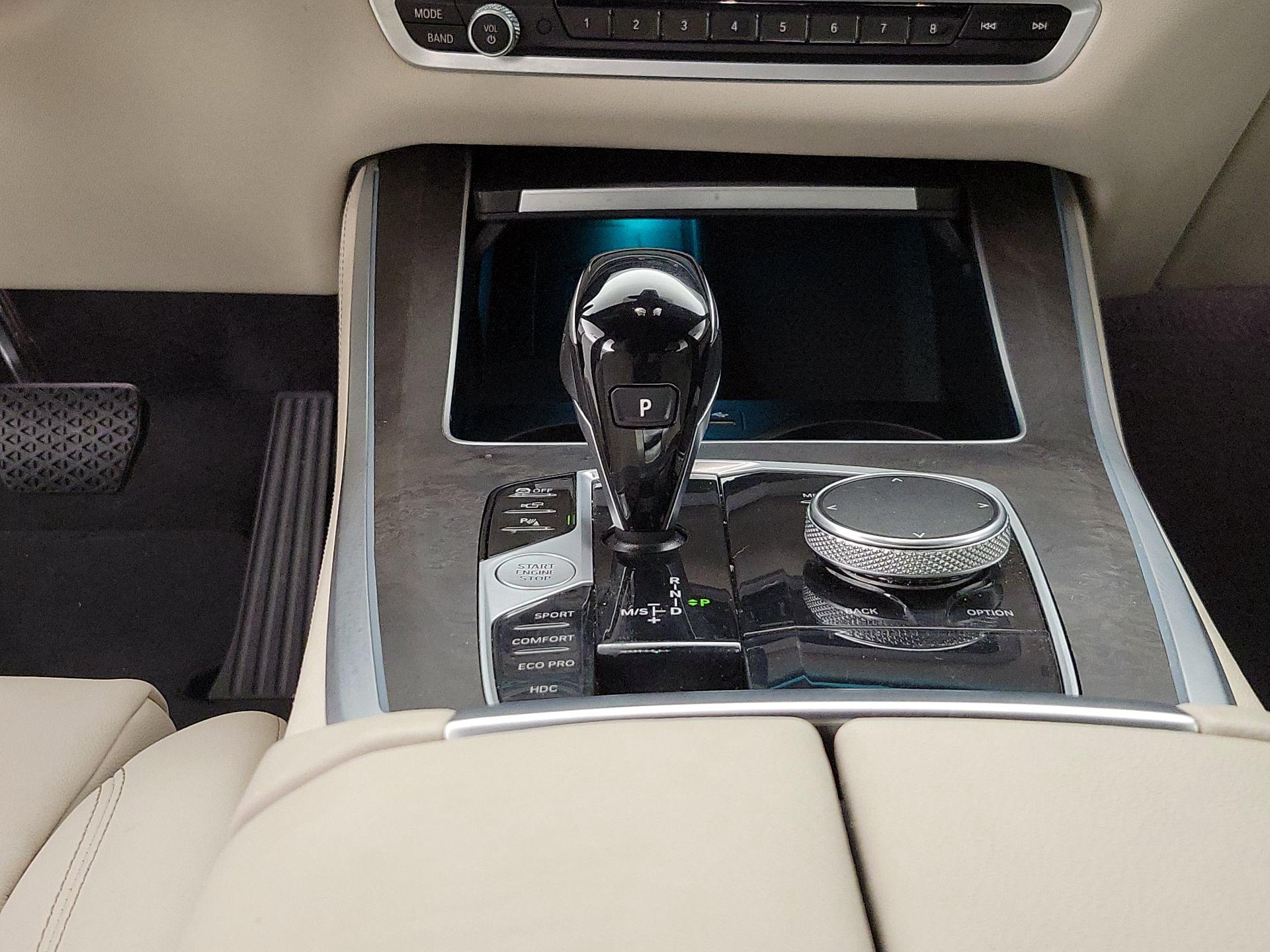 Thumbnail: 2022 BMW X5 - 17