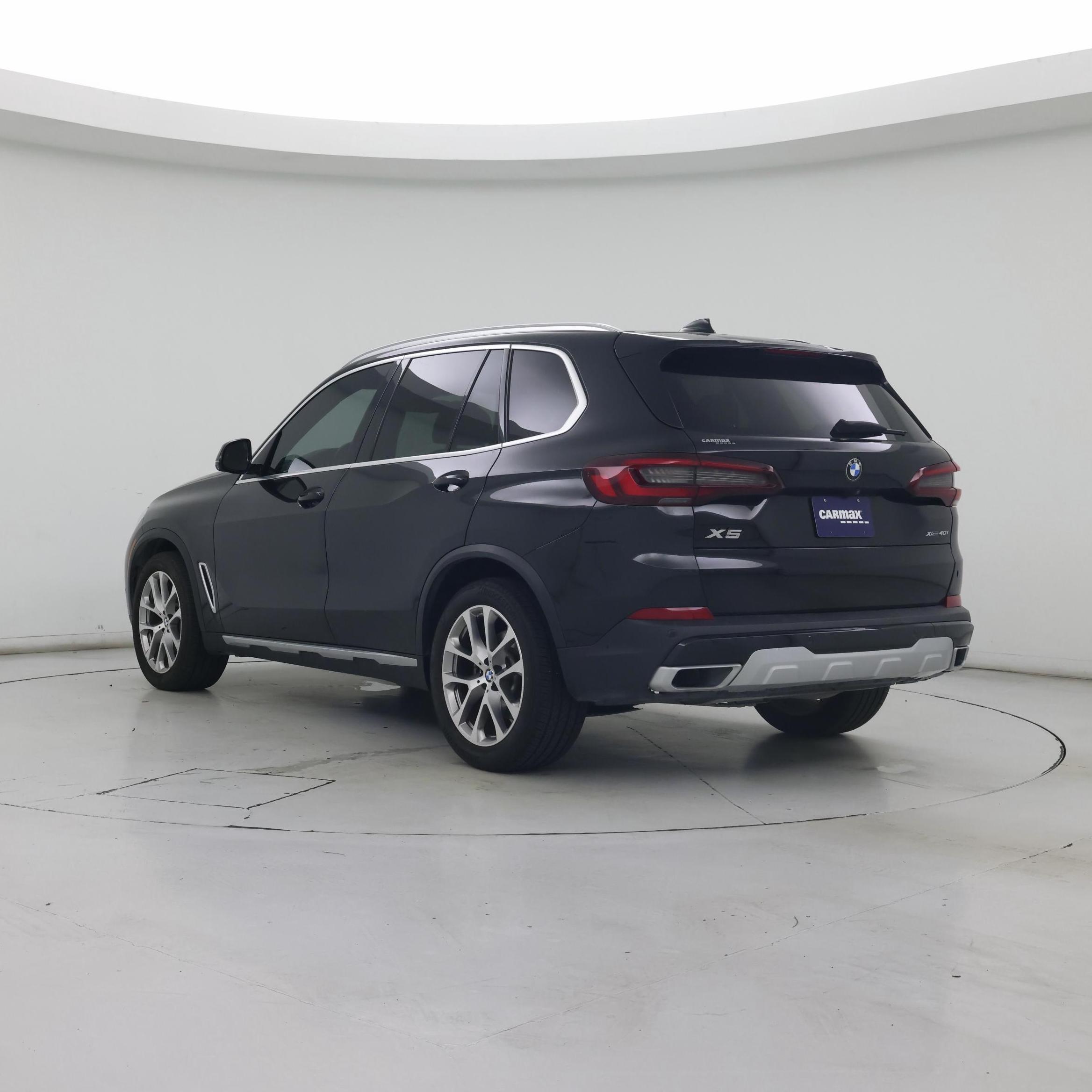 Thumbnail: 2022 BMW X5 - 2