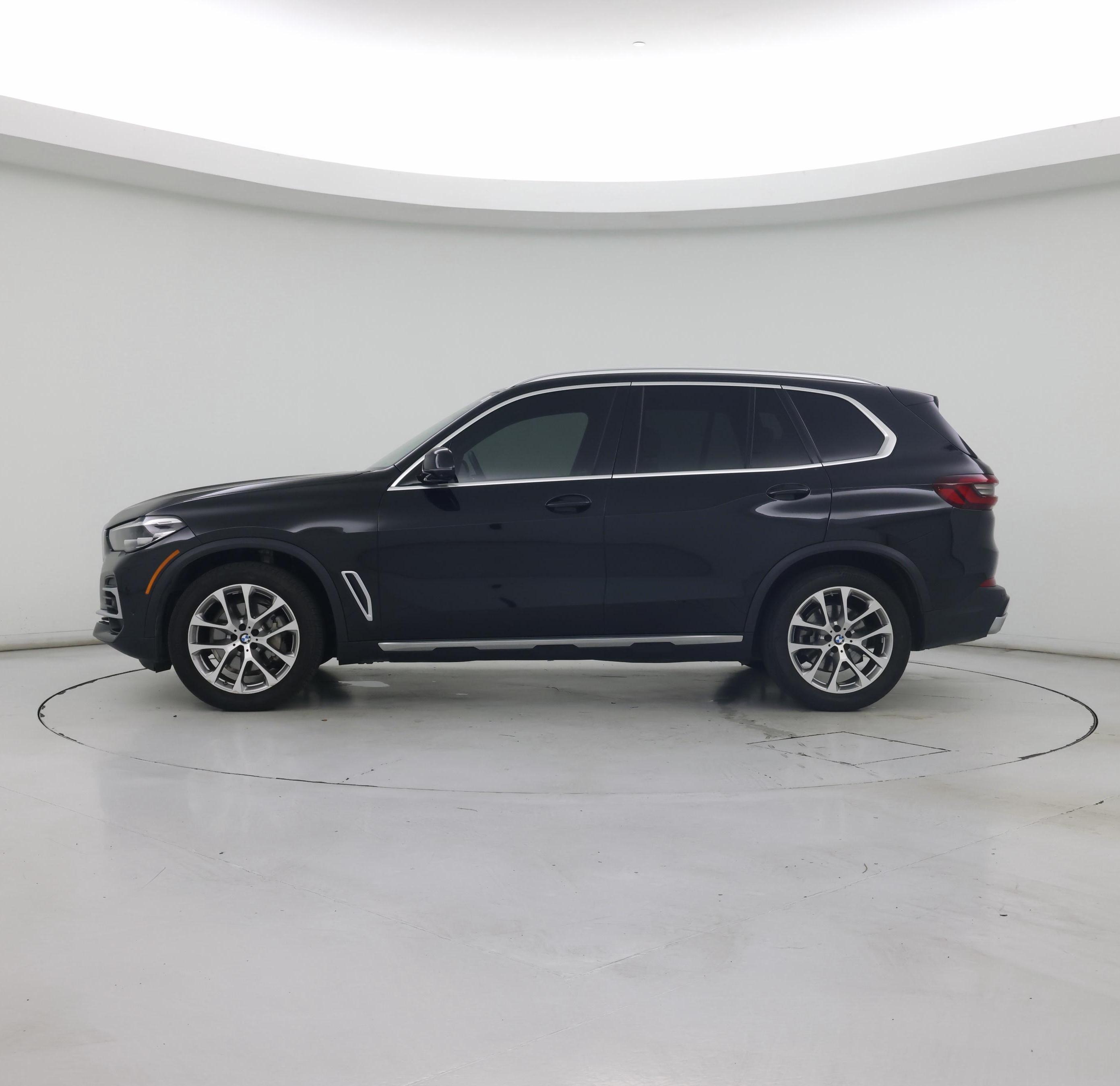 Thumbnail: 2022 BMW X5 - 3
