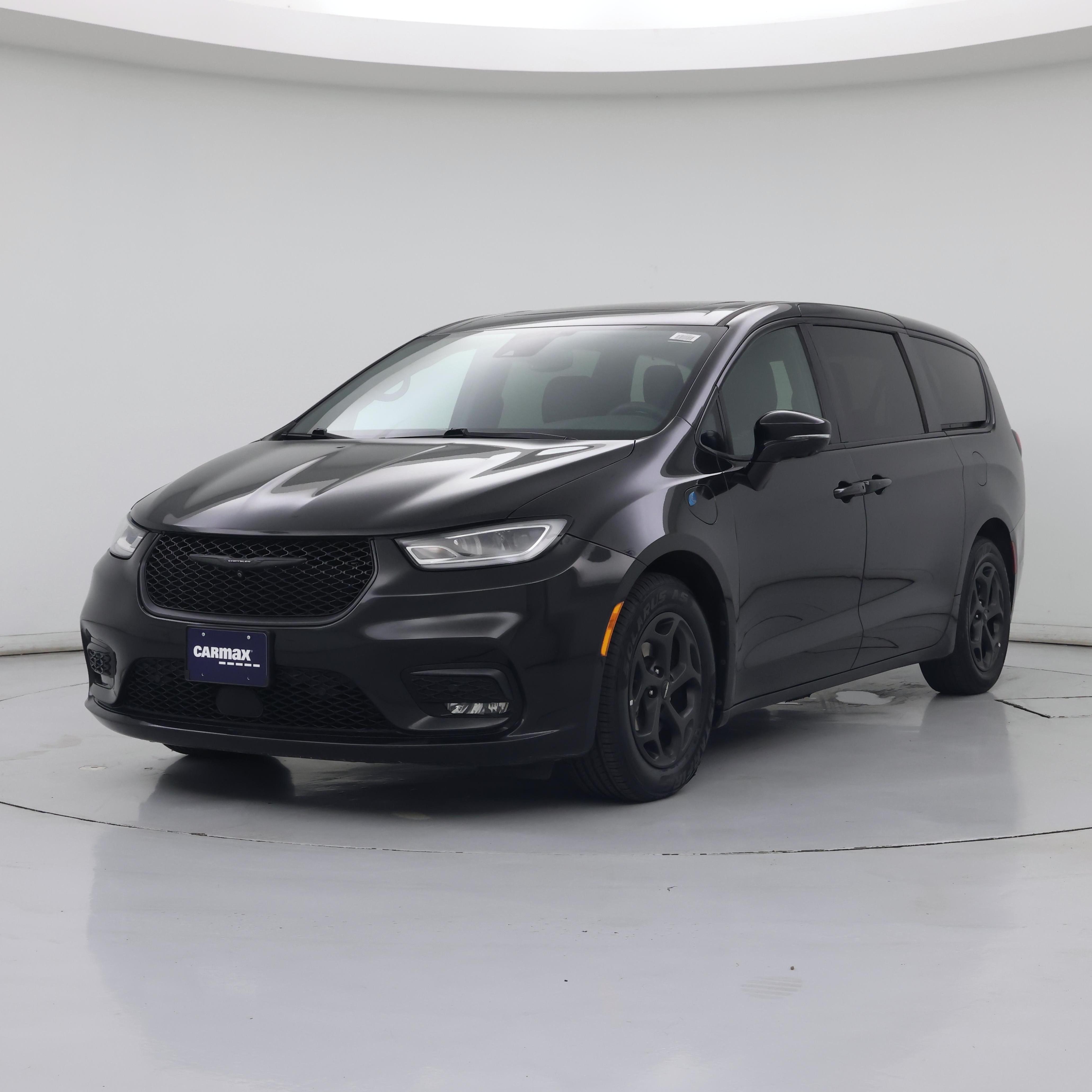 Thumbnail: 2022 Chrysler Pacifica - 4