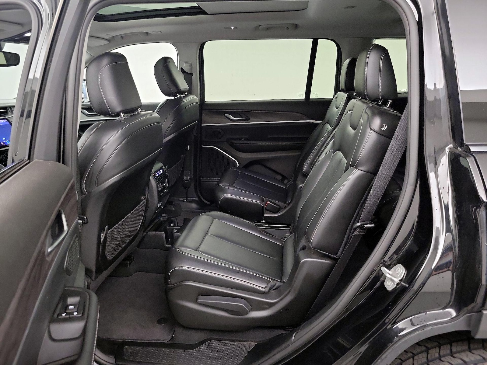 Rear Air Conditioning