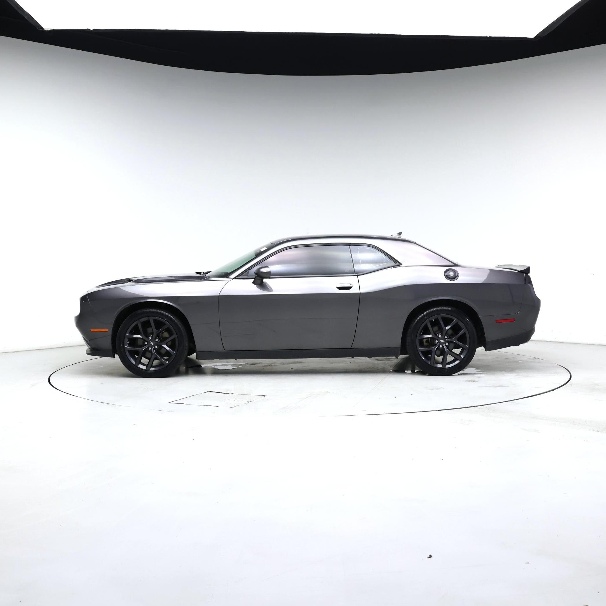 Thumbnail: 2022 Dodge Challenger - 3